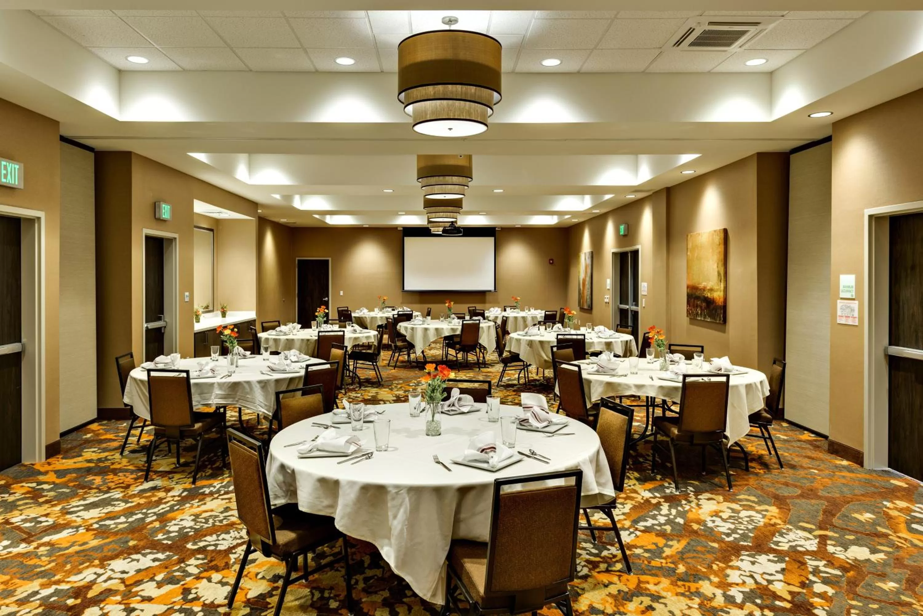 Meeting/conference room in Holiday Inn St. George Convention Center by IHG
