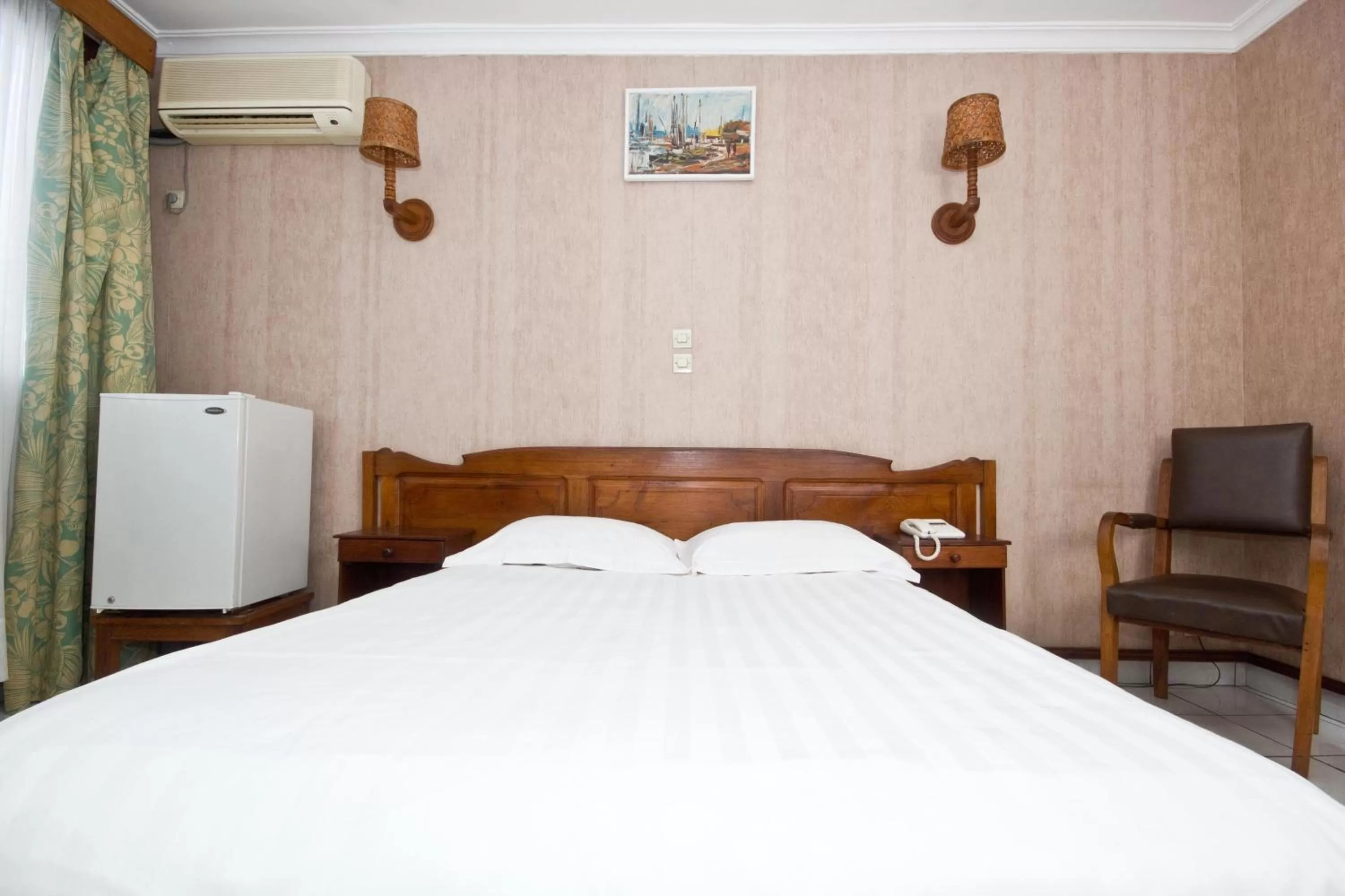 Bedroom, Bed in Anjary Hotel Antananarivo