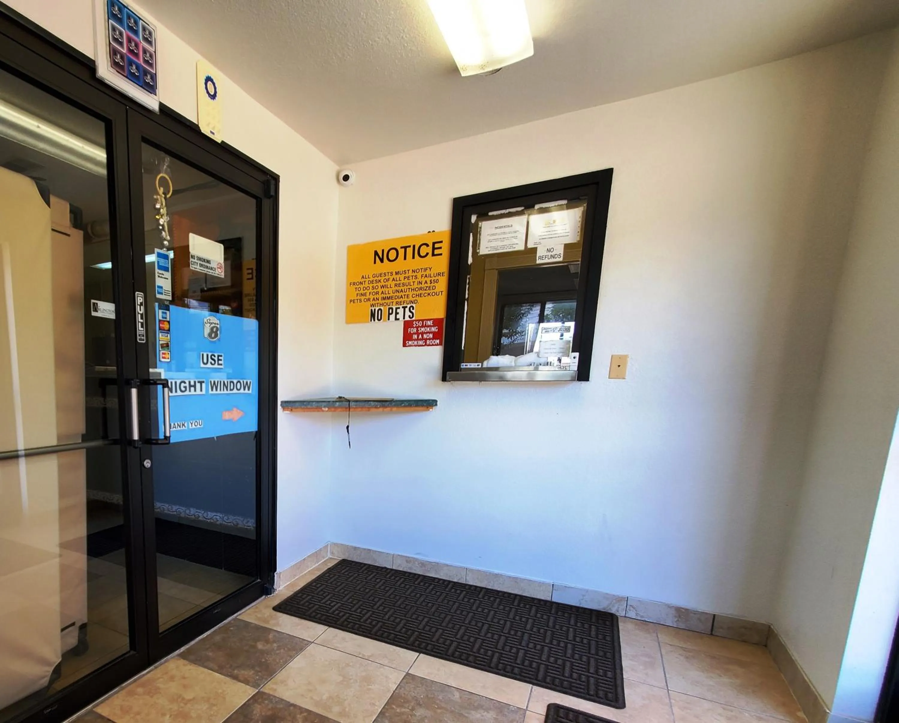 Lobby or reception in Highland Inn