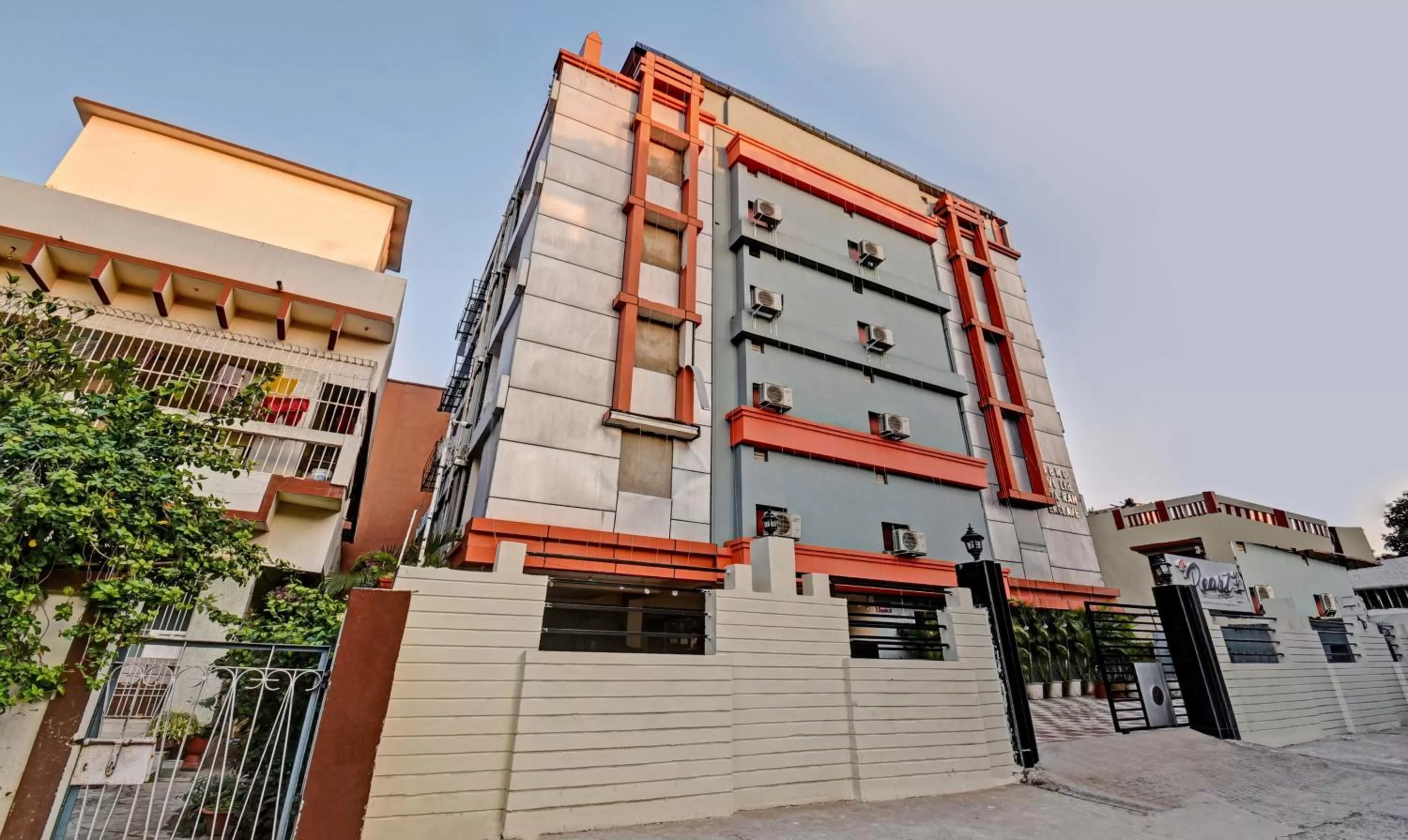 Property building in Treebo Trend The Pearl Bliss