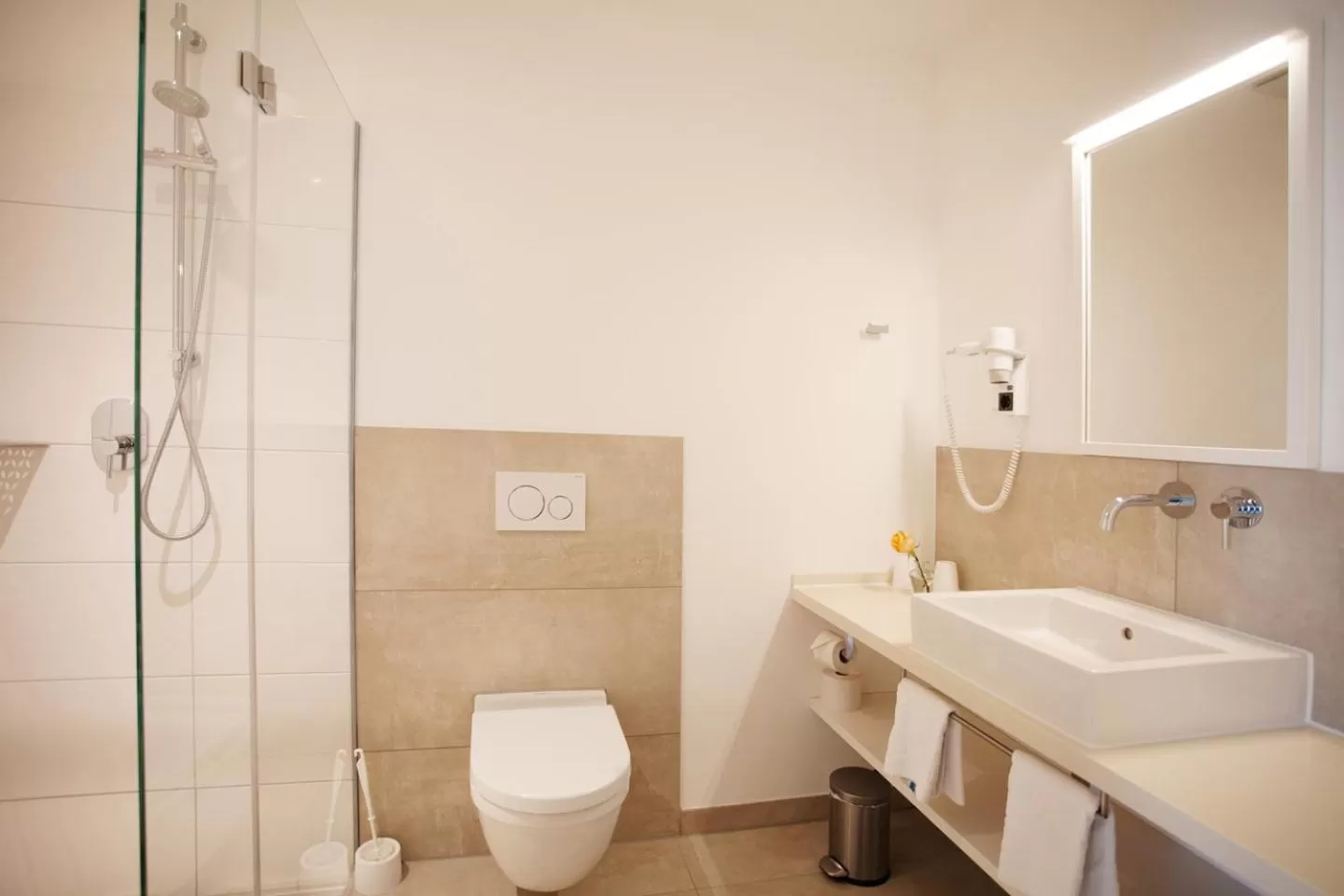 Bathroom in Hotel & Landgasthof Hoheluft