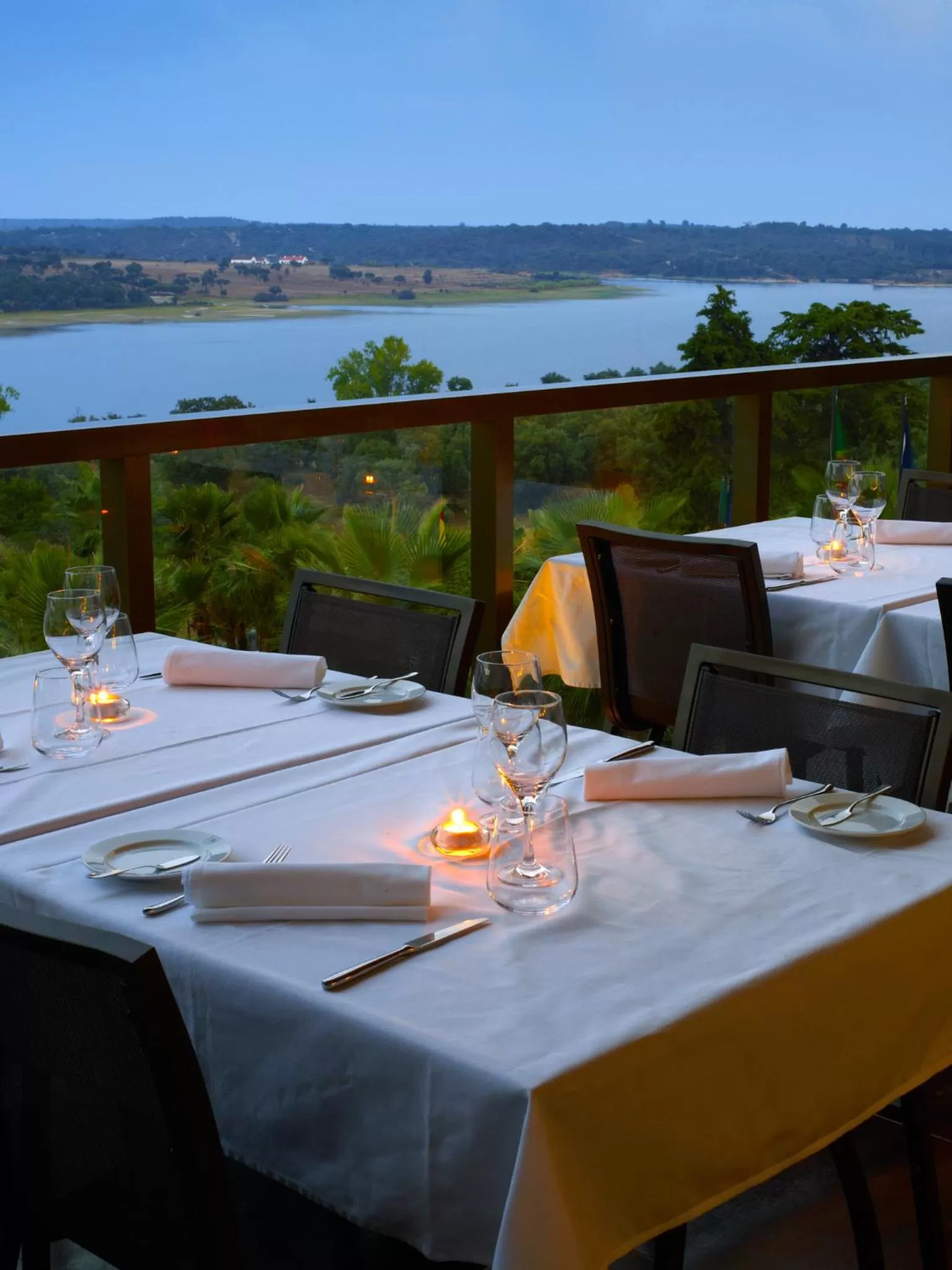 Restaurant/places to eat in AP Lago Montargil - Conference & SPA