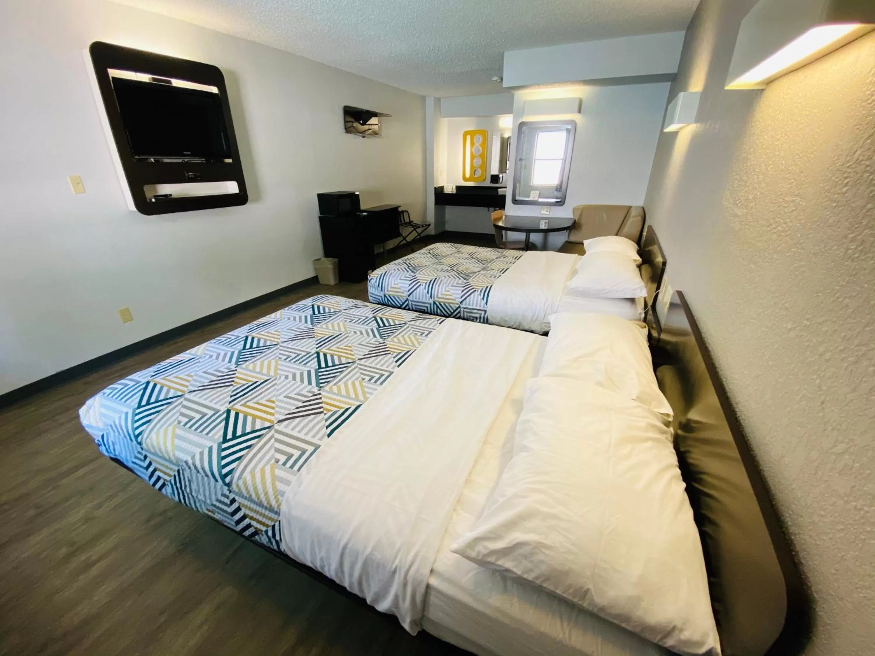 Bedroom, Bed in Motel 6 Boerne TX