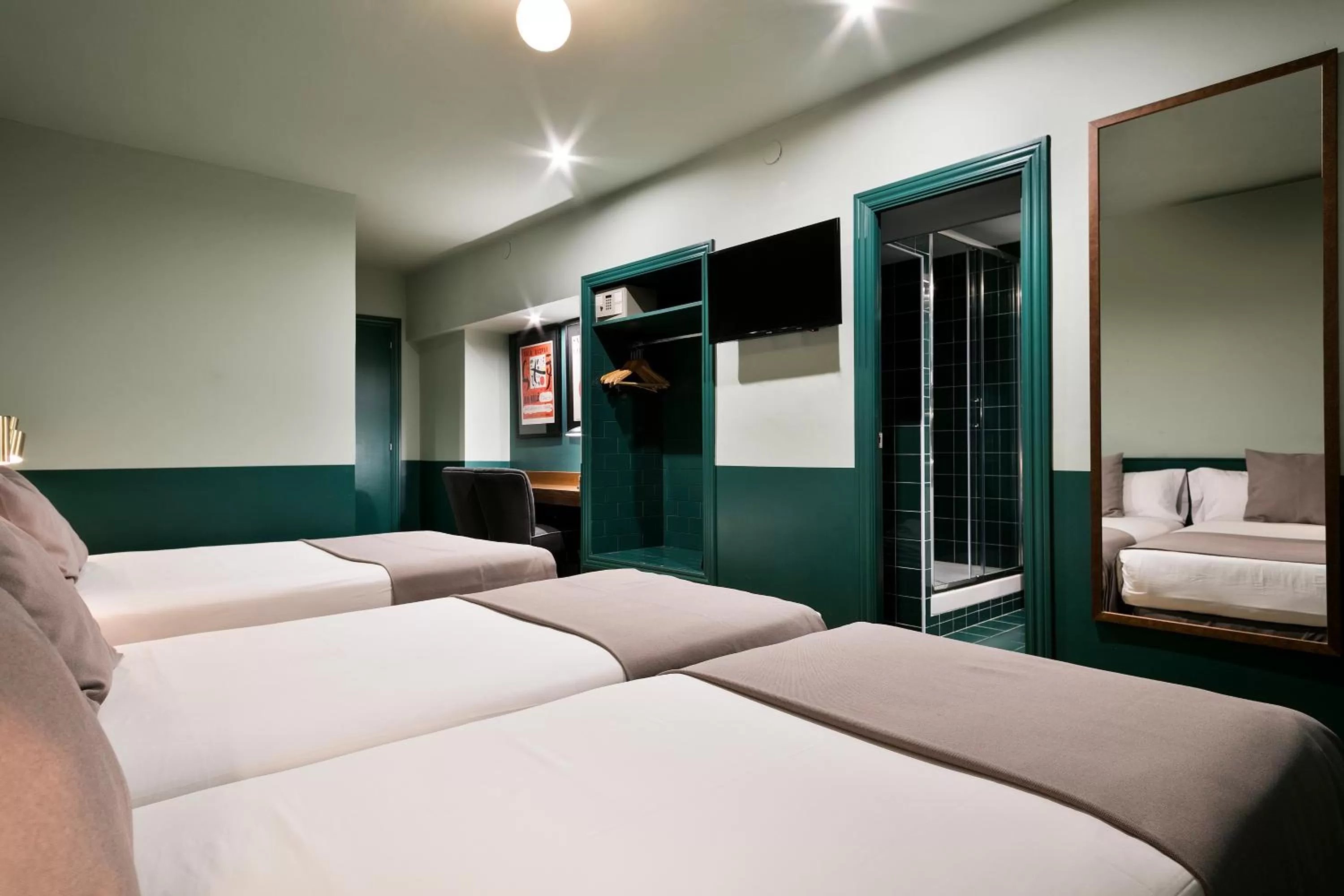 Property building, Bed in Hotel El Call