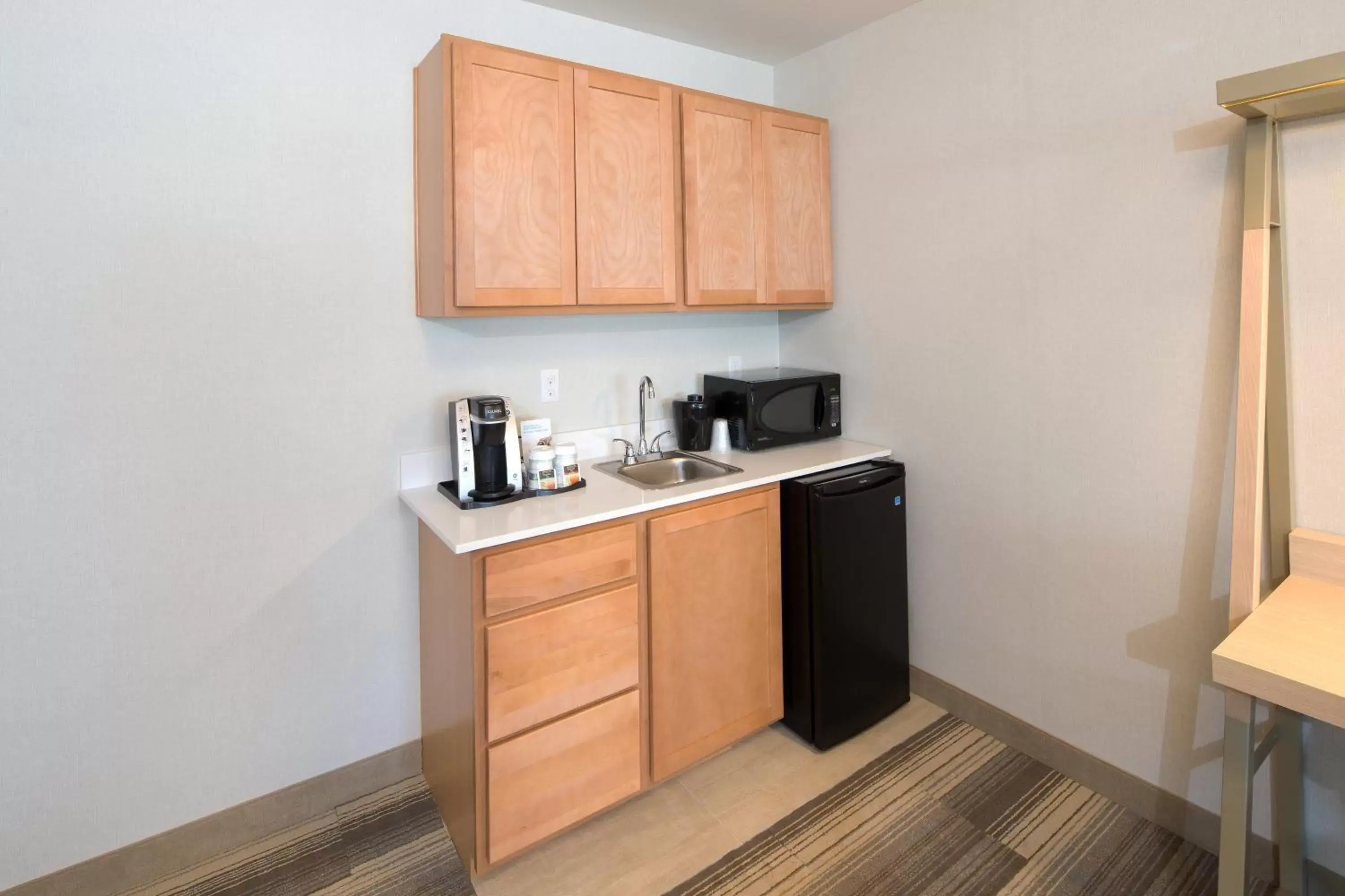 Suite - Mobility Access/Hearing Accessible in Holiday Inn Express & Suites La Porte, an IHG Hotel Suite - Mobility Access/Hearing Accessible in Holiday Inn Express & Suites La Porte, an IHG Hotel