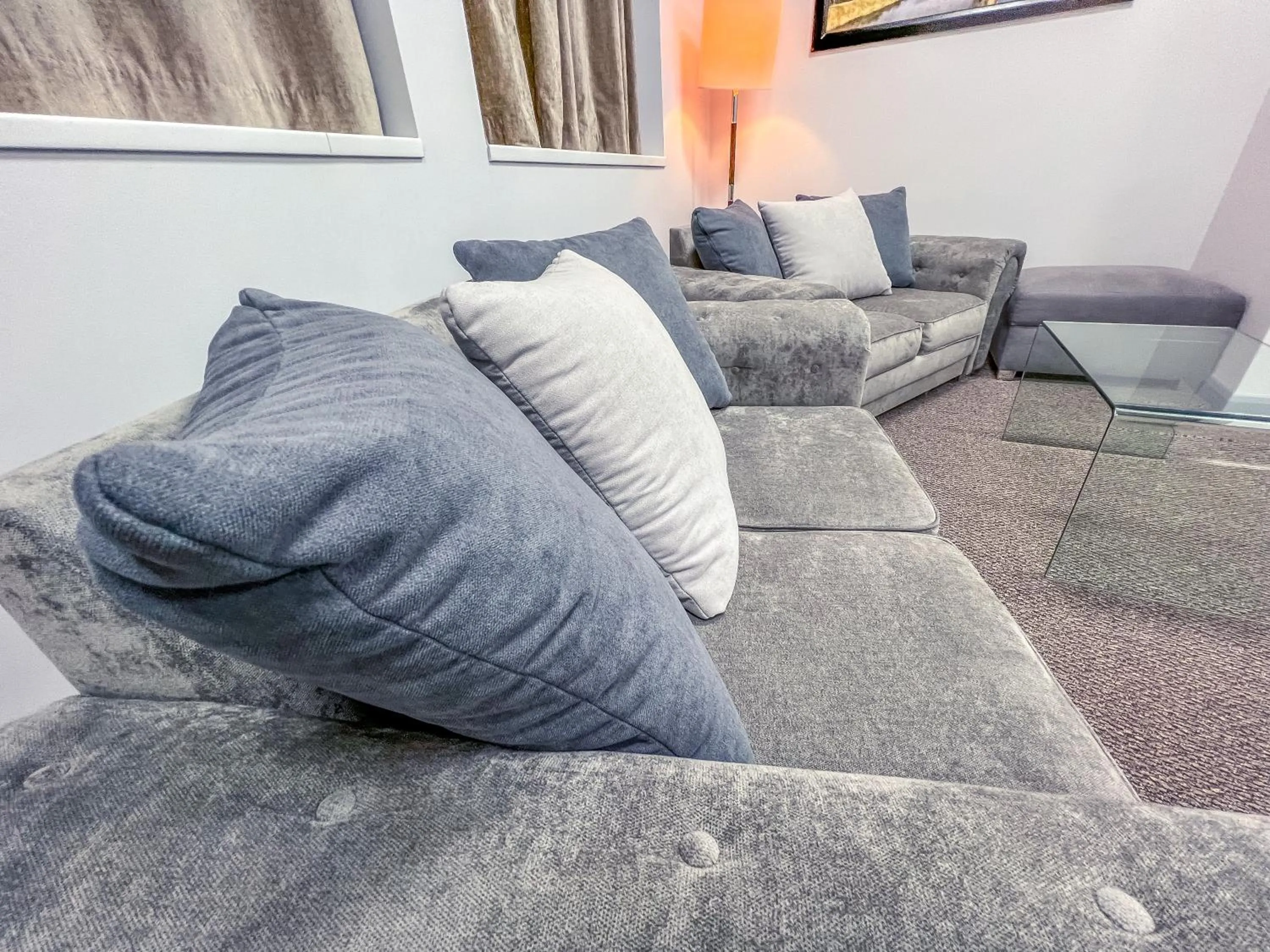 Living room in County Hall Apartment Hotel