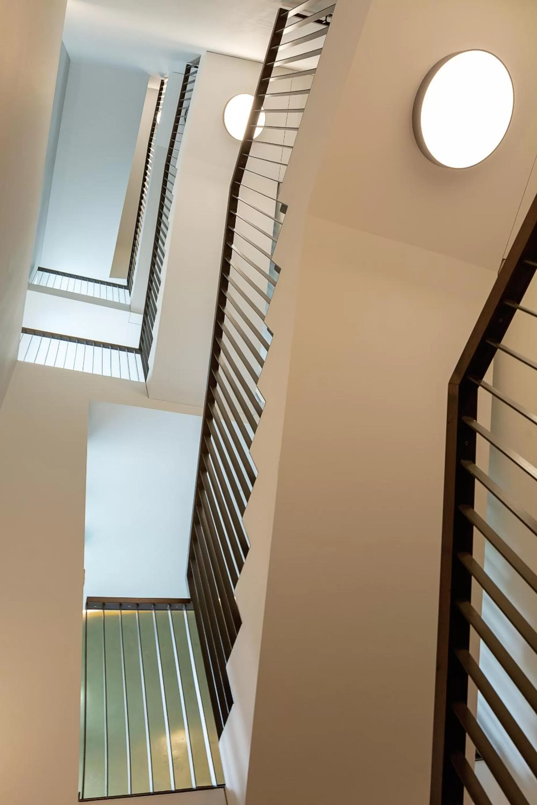 Facade/entrance in DD Suites Serviced Apartments