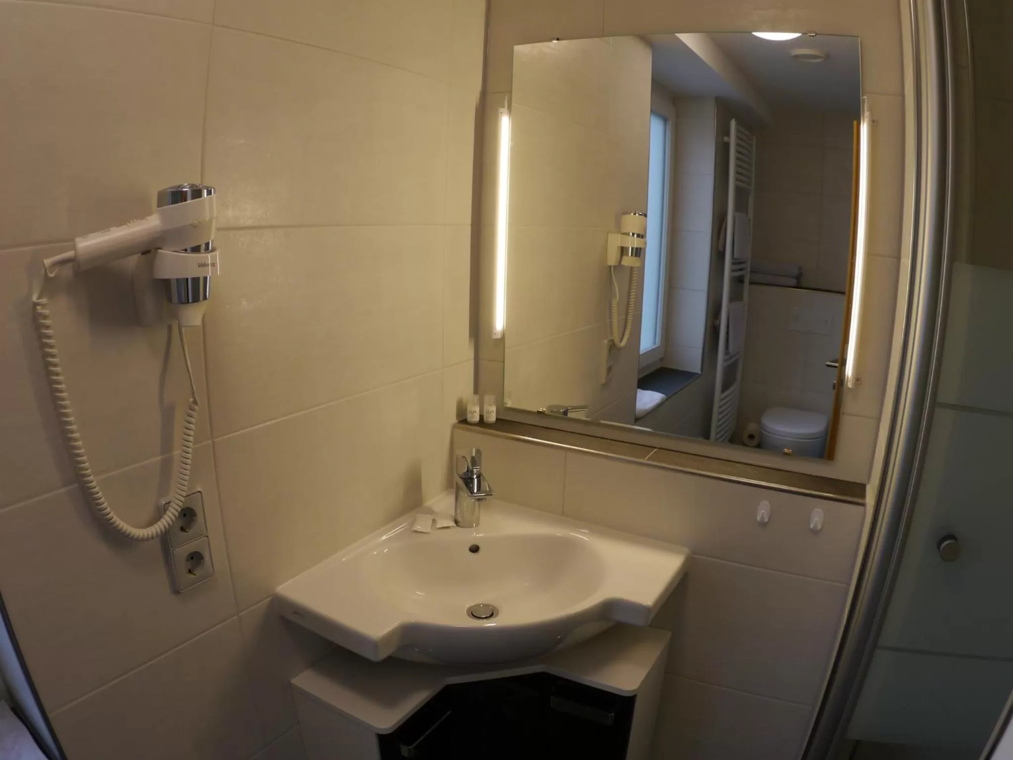 Bathroom in Gästehaus Café Heck Titisee