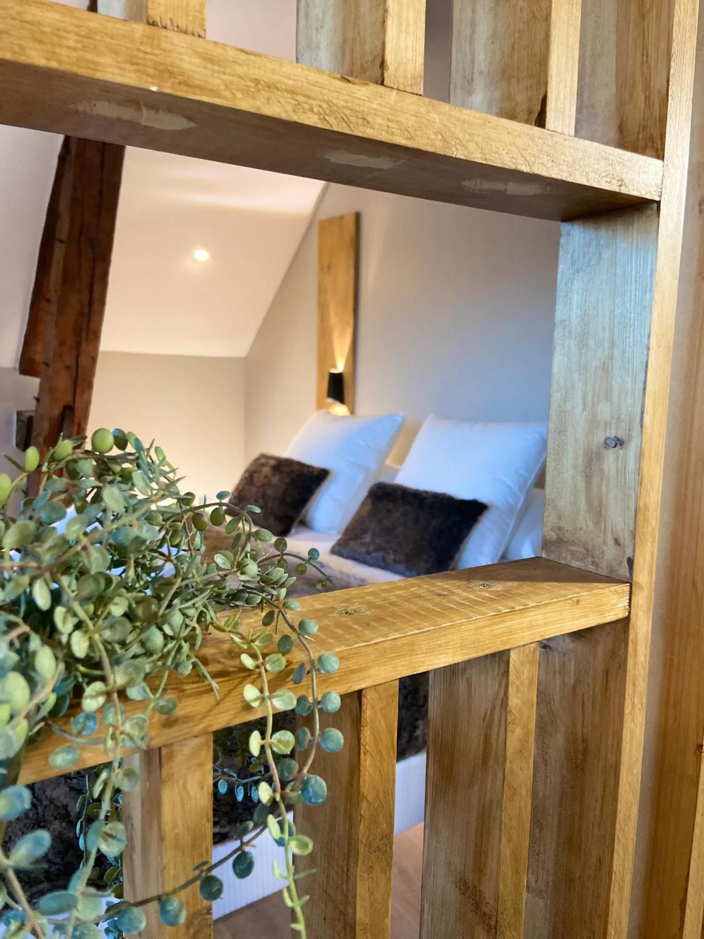 Bedroom in LA TOUR YVELINE