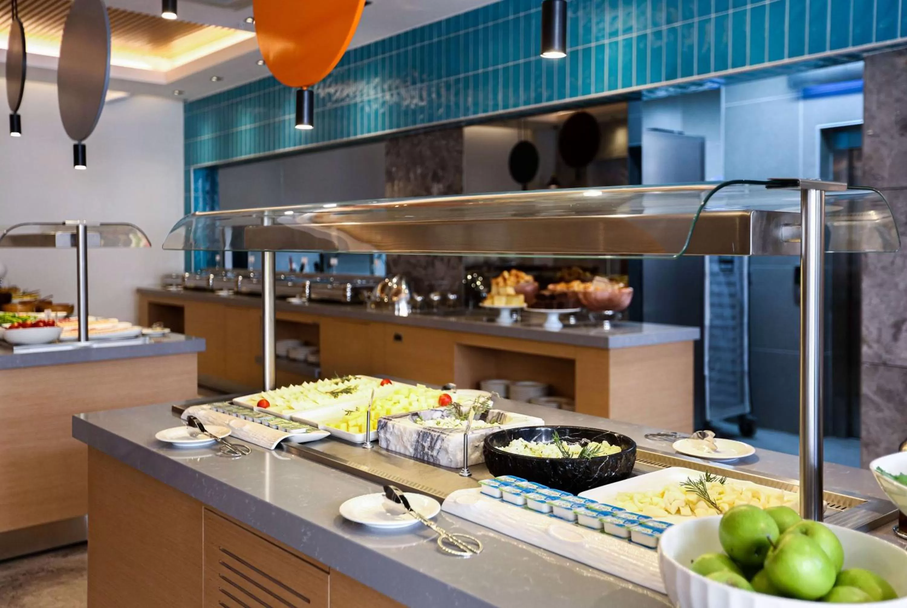 Restaurant/places to eat in Ramada Plaza Sultanahmet