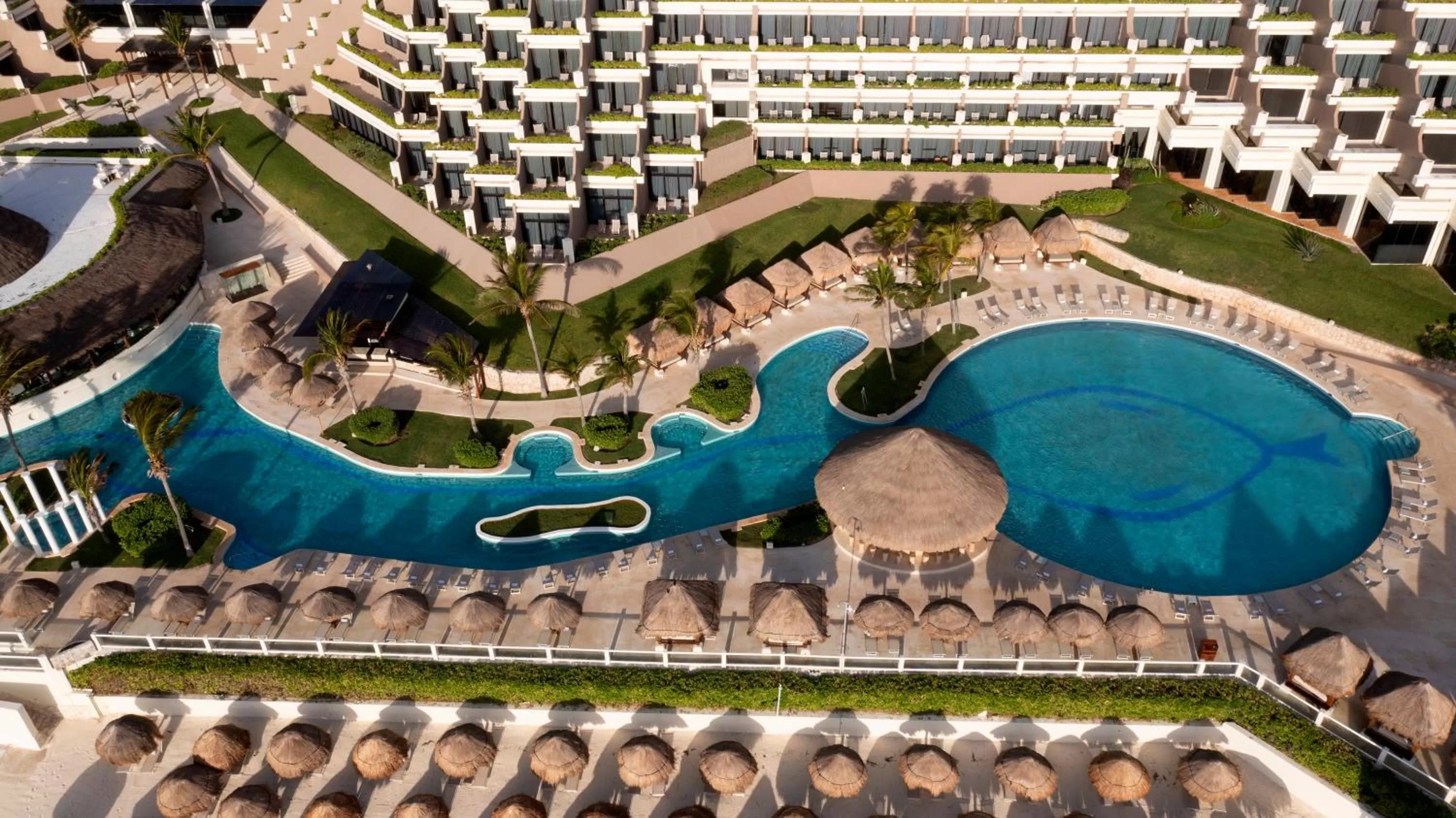 Property building in Paradisus Cancun All Inclusive - Grand Reopening coming soon
