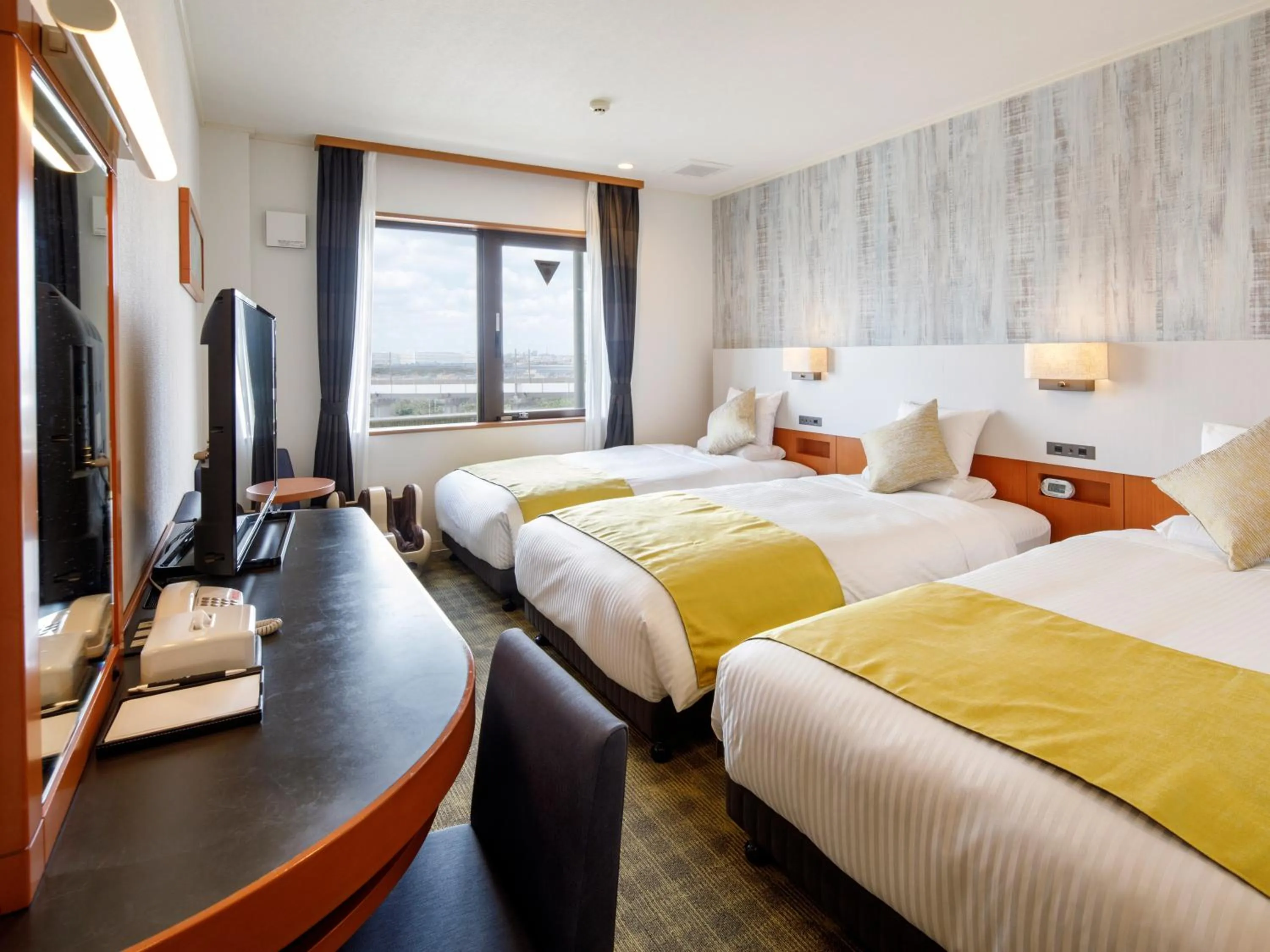 Bed in HOTEL MYSTAYS Maihama