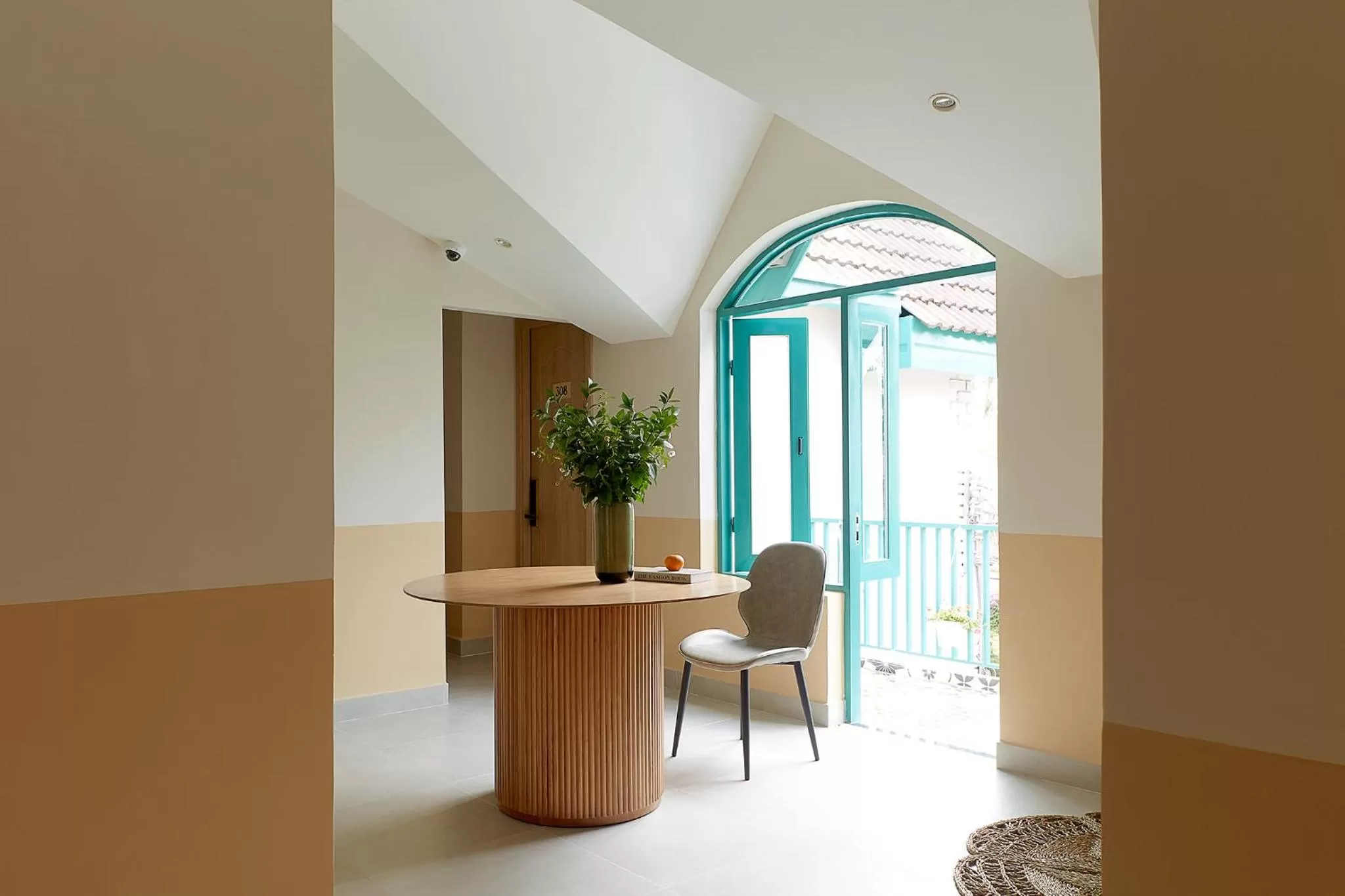 Decorative detail in Larimar Villas Cô Giang