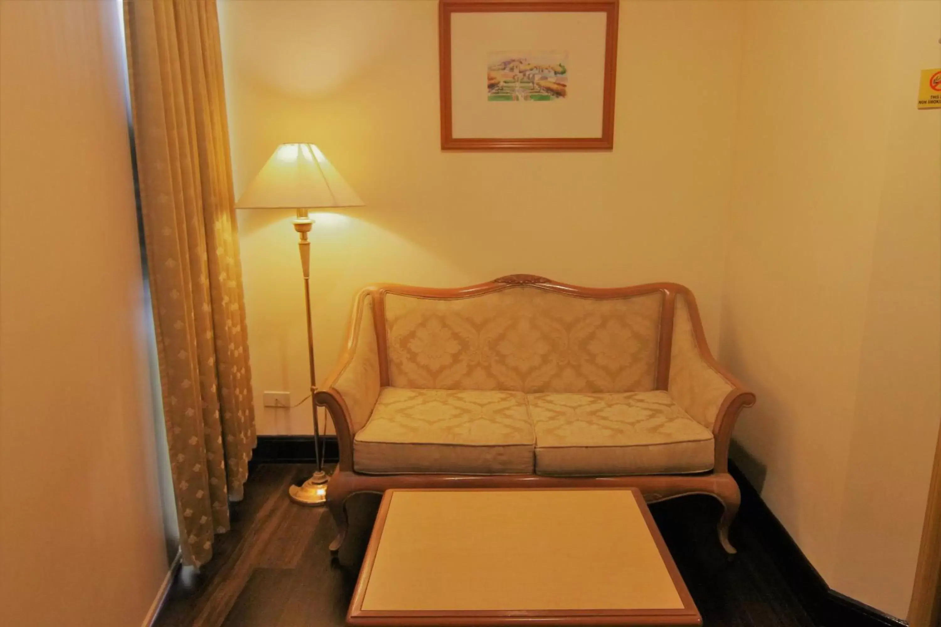 Suite in The Grand Dame Hotel Suite in The Grand Dame Hotel