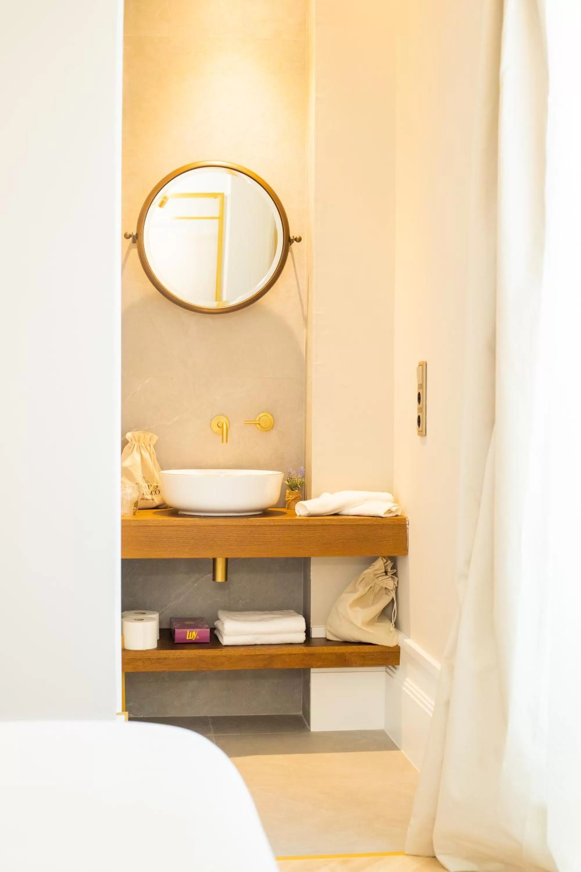 Bathroom, Bed in Casa do Estanco