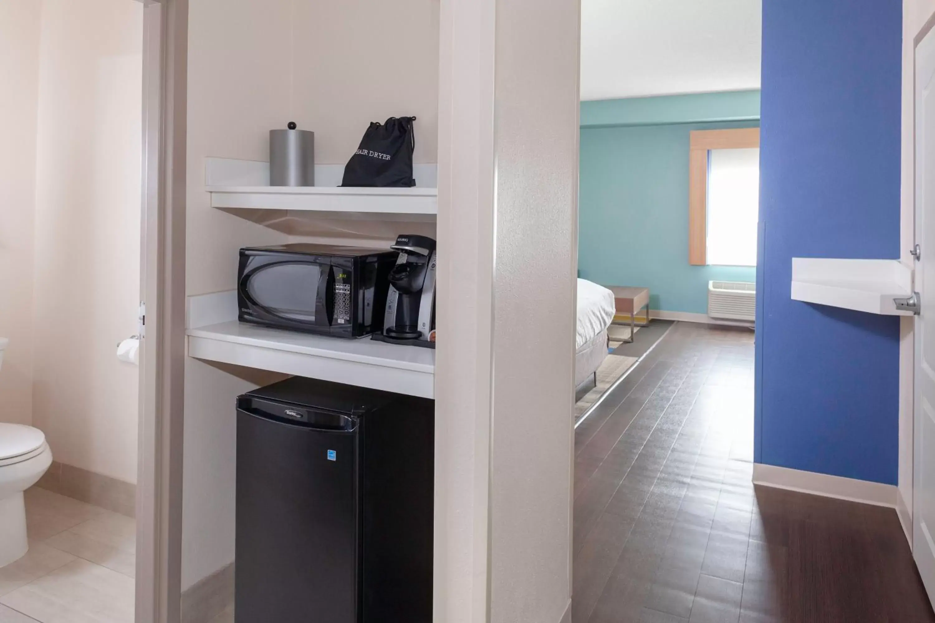 Standard Room with Two Queen Beds in Holiday Inn Express Myrtle Beach-Broadway at the Beach by IHG Standard Room with Two Queen Beds in Holiday Inn Express Myrtle Beach-Broadway at the Beach by IHG