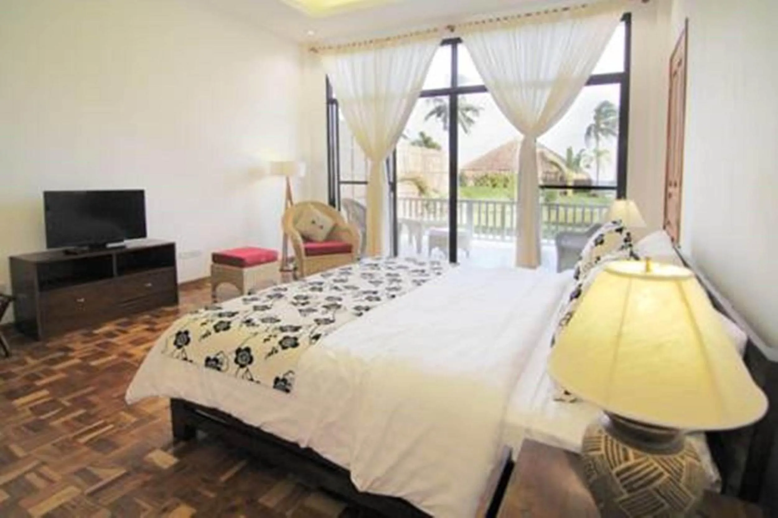 Bedroom, Bed in Sea Dream Resorts