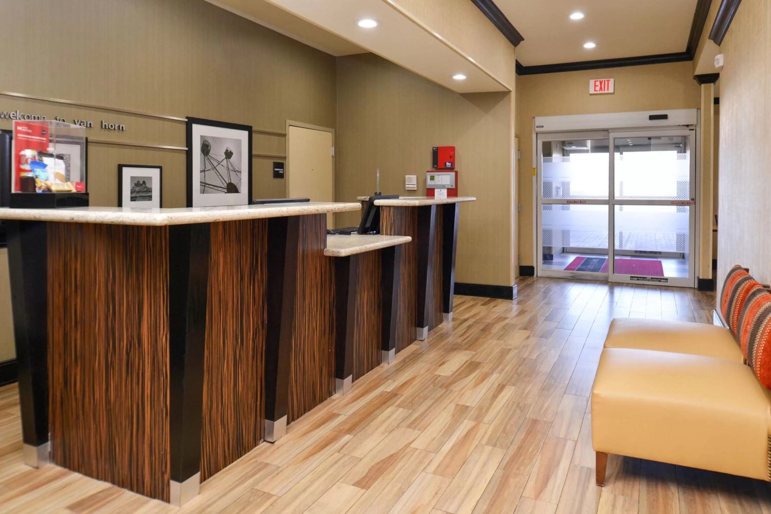 Lobby or reception in Hampton Inn Van Horn