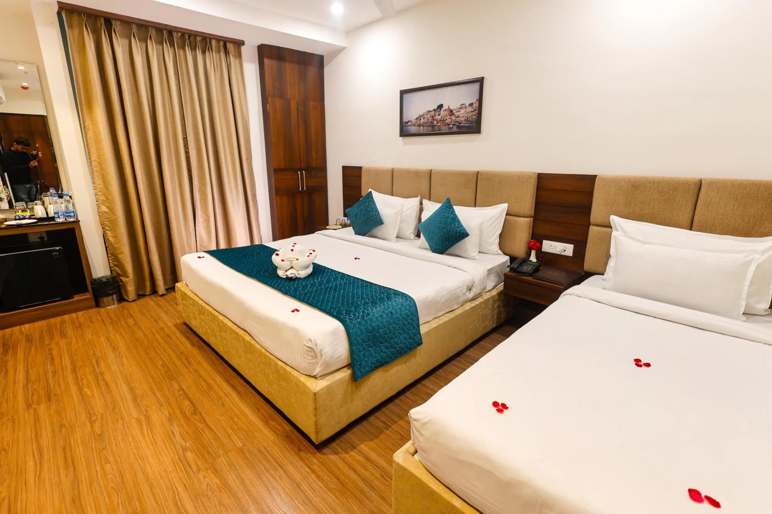 Bed in Hotel Dolphin International