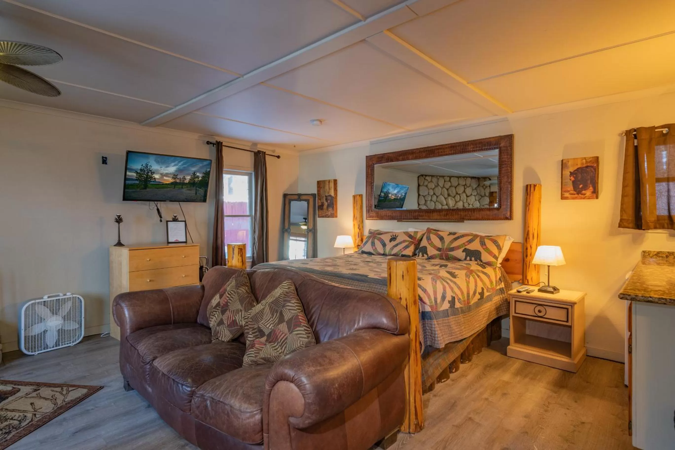 Living room in Black Forest Lodge