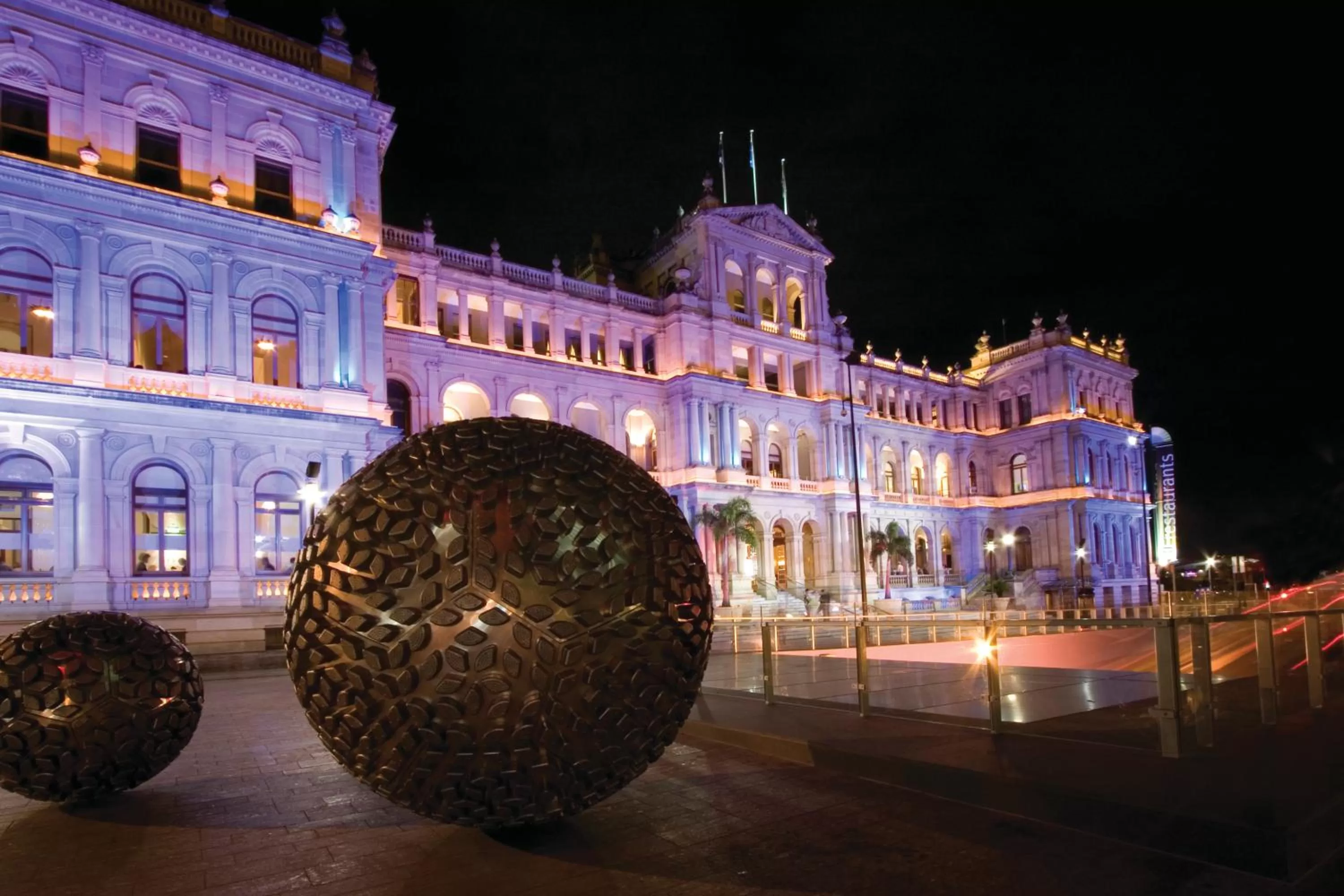 Nearby landmark in Evolution Apartments