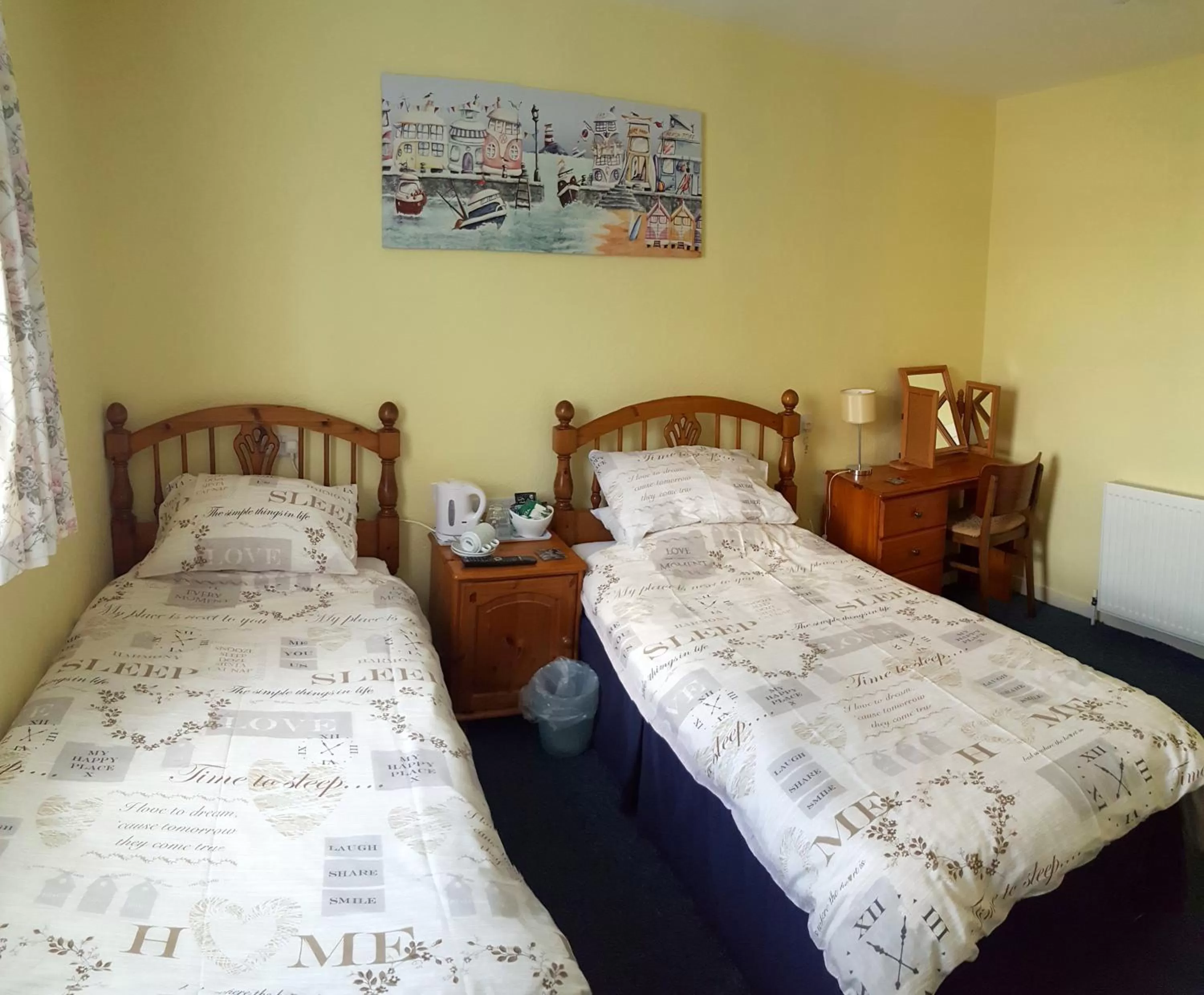 Bed in The Ratcliffe Guest House