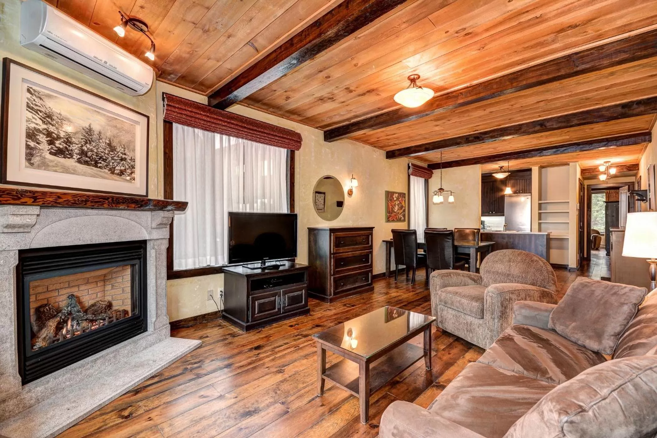 Les Condos Du Lac Taureau- Rooms & Condos