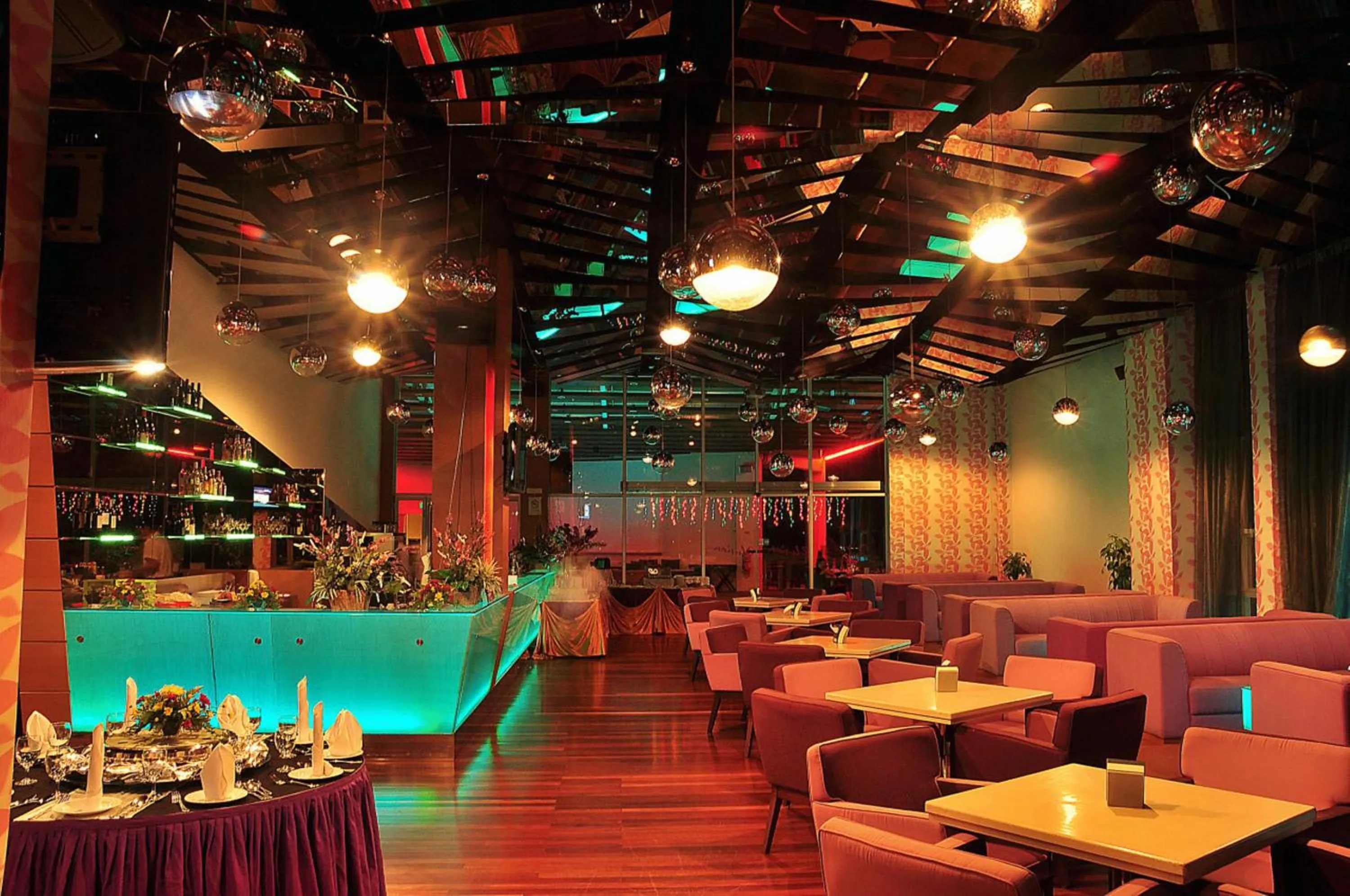 Lounge or bar in Courtyard Hotel 1Borneo