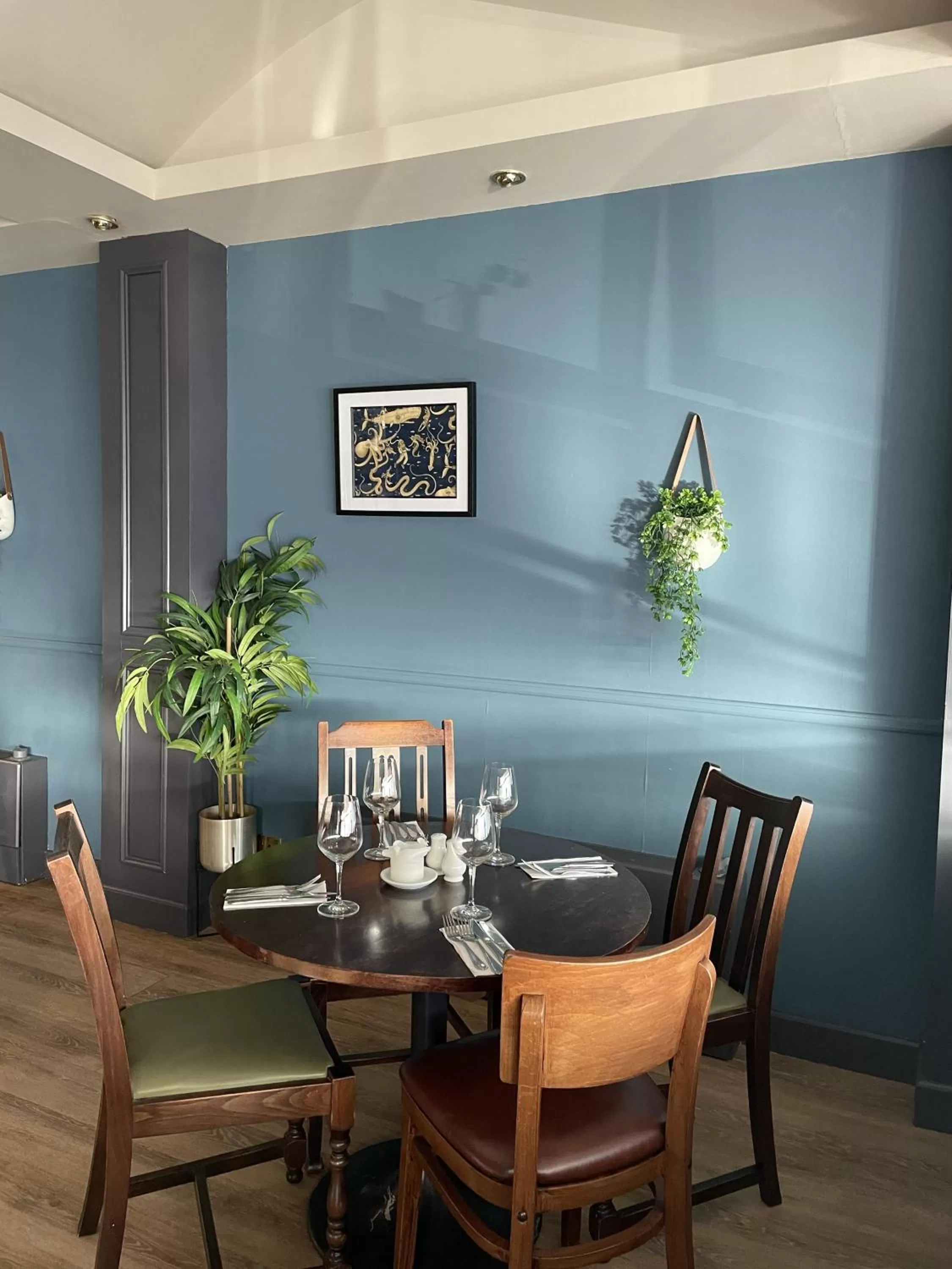 Restaurant/places to eat in The Ferry Inn