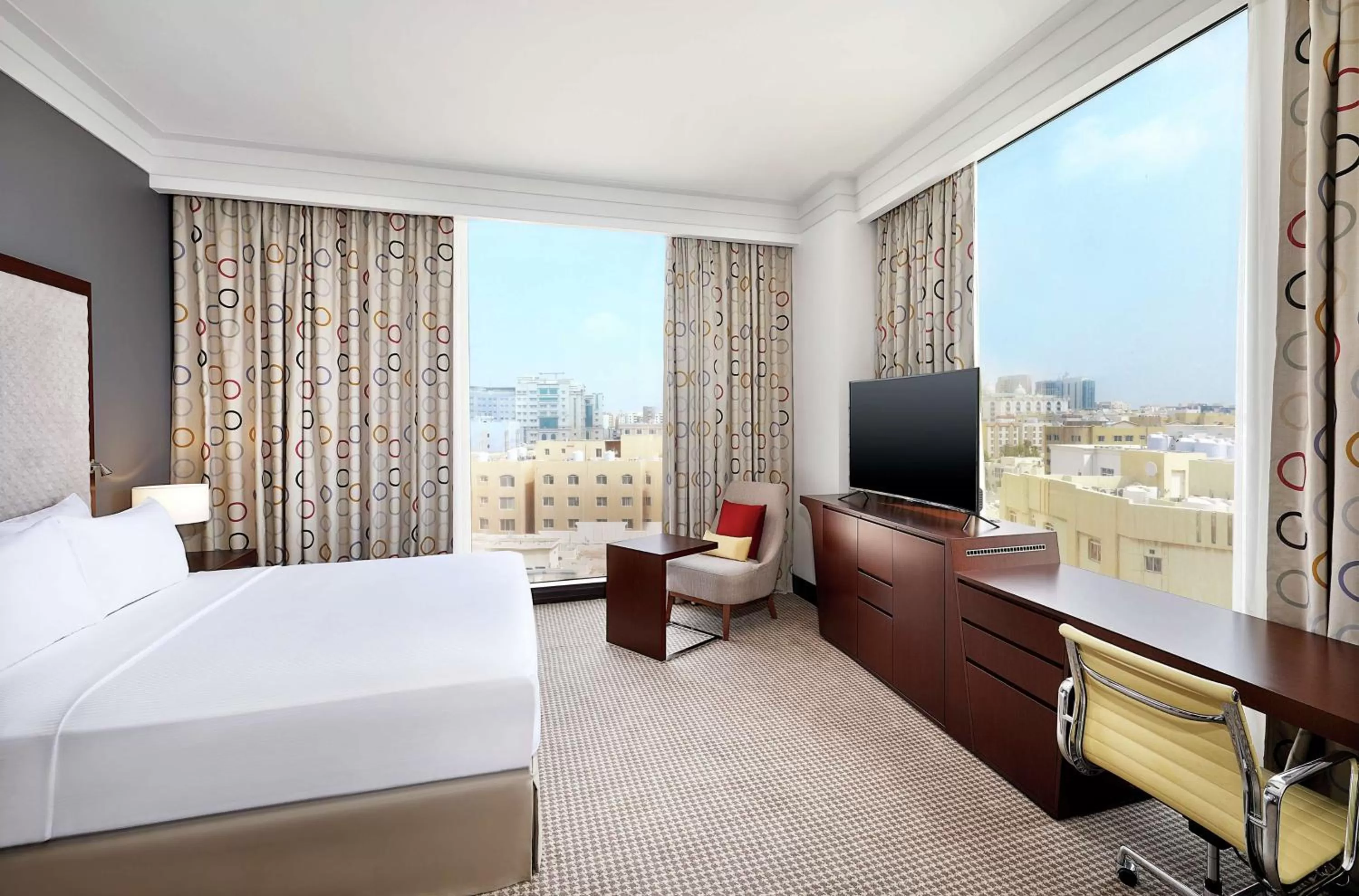 One-Bedroom King Suite in Doubletree By Hilton Doha - Al Sadd