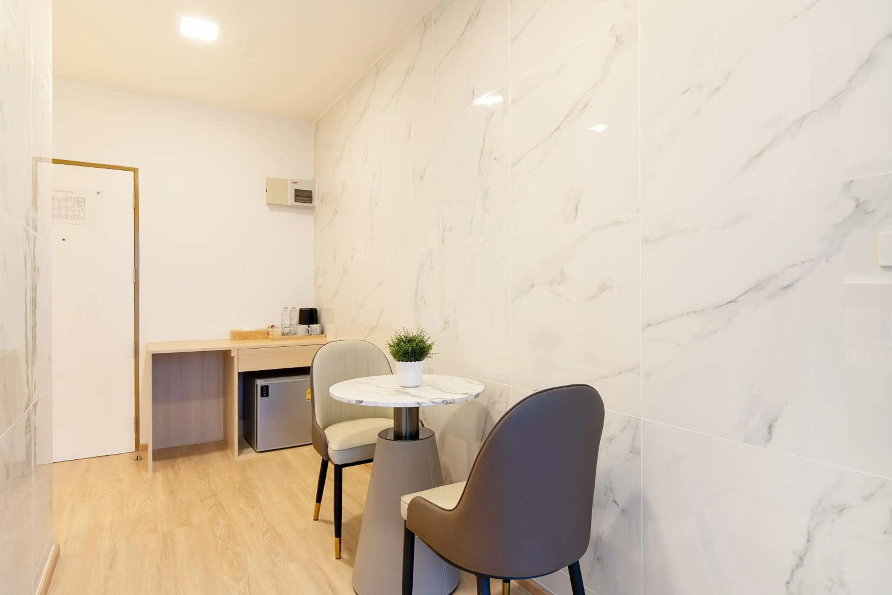 Seating area in Diya Hotel Bangkok