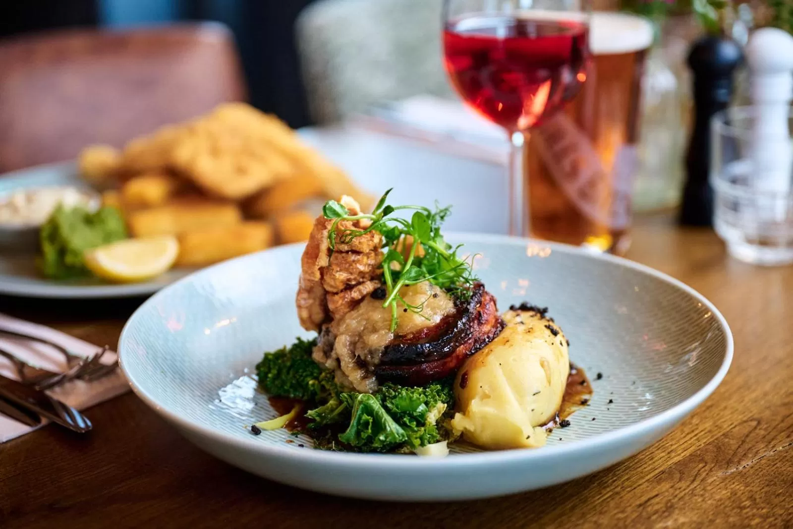 Restaurant/places to eat in The Red Lion