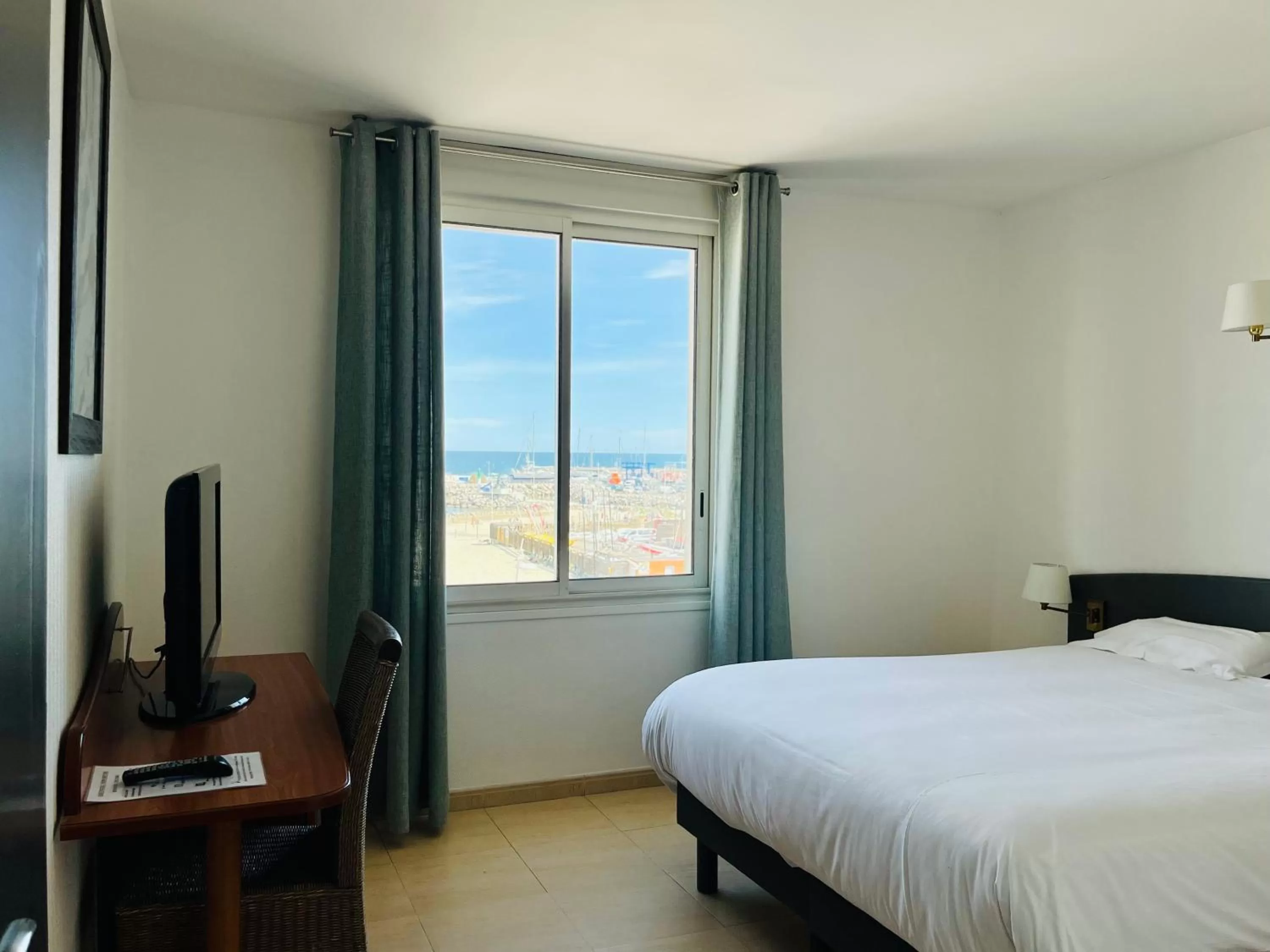 Natural landscape, Bed in Les Alizes