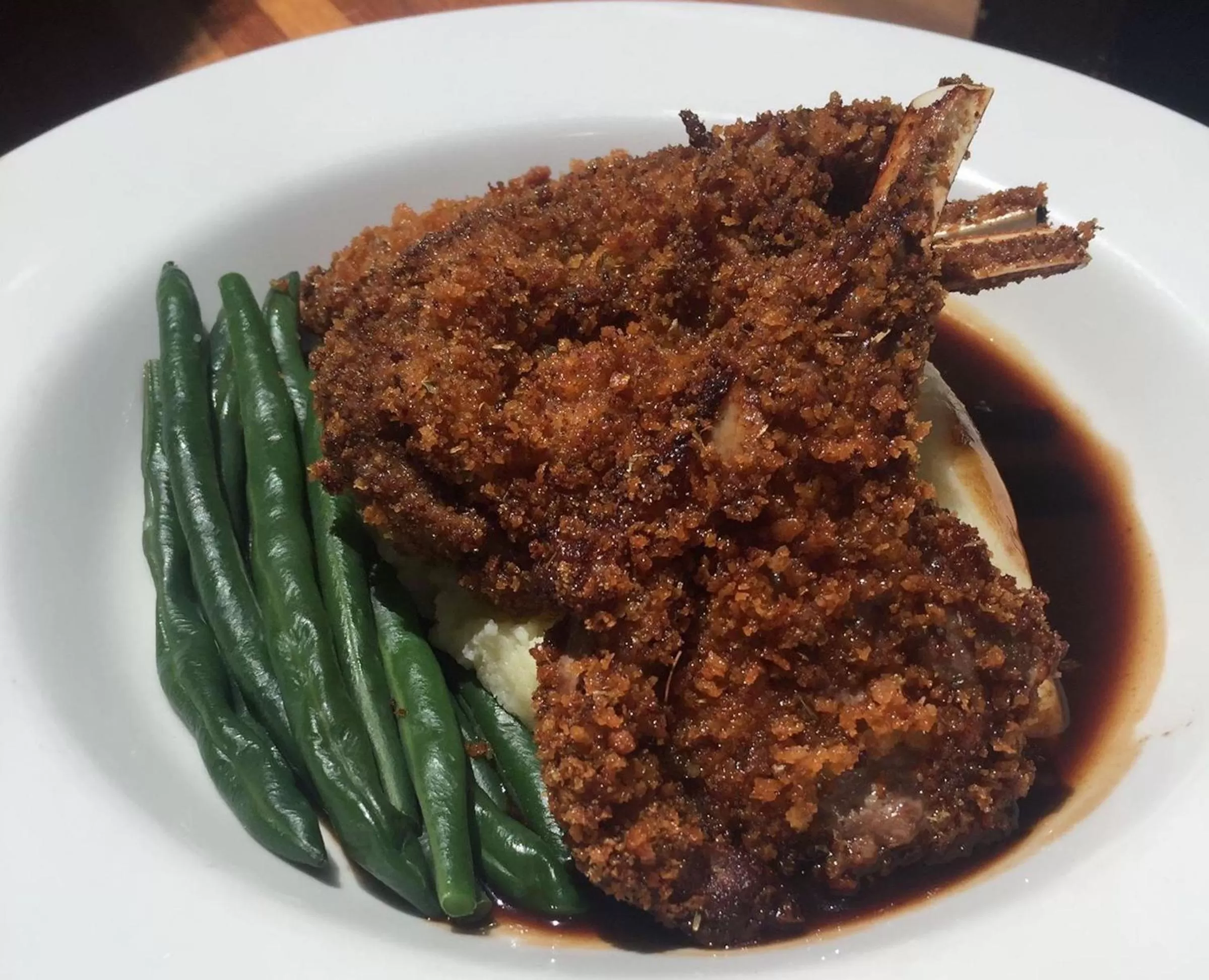 Meals in Commercial Hotel Motel Lithgow