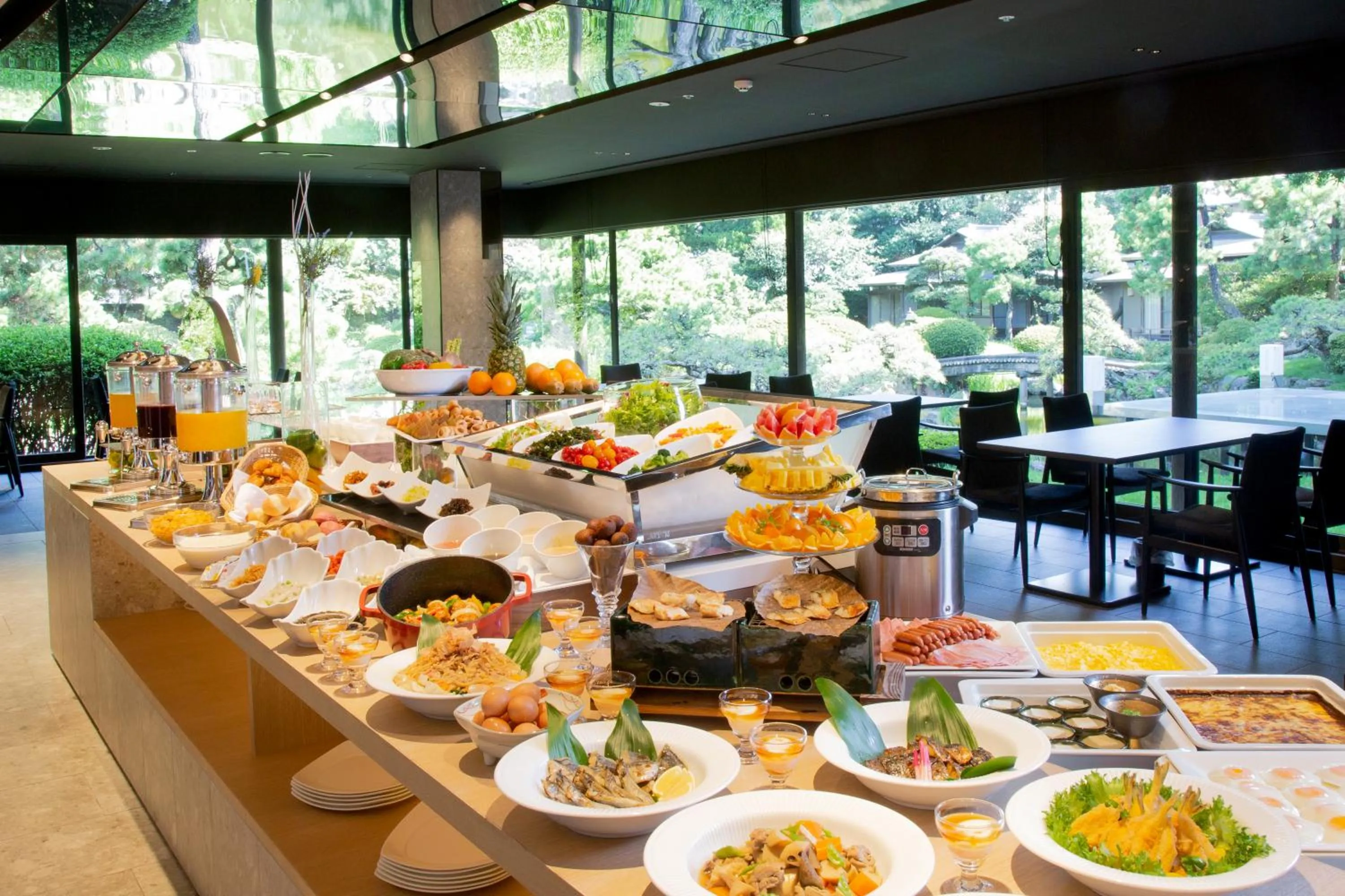 Restaurant/places to eat in Art Hotel Kokura New Tagawa