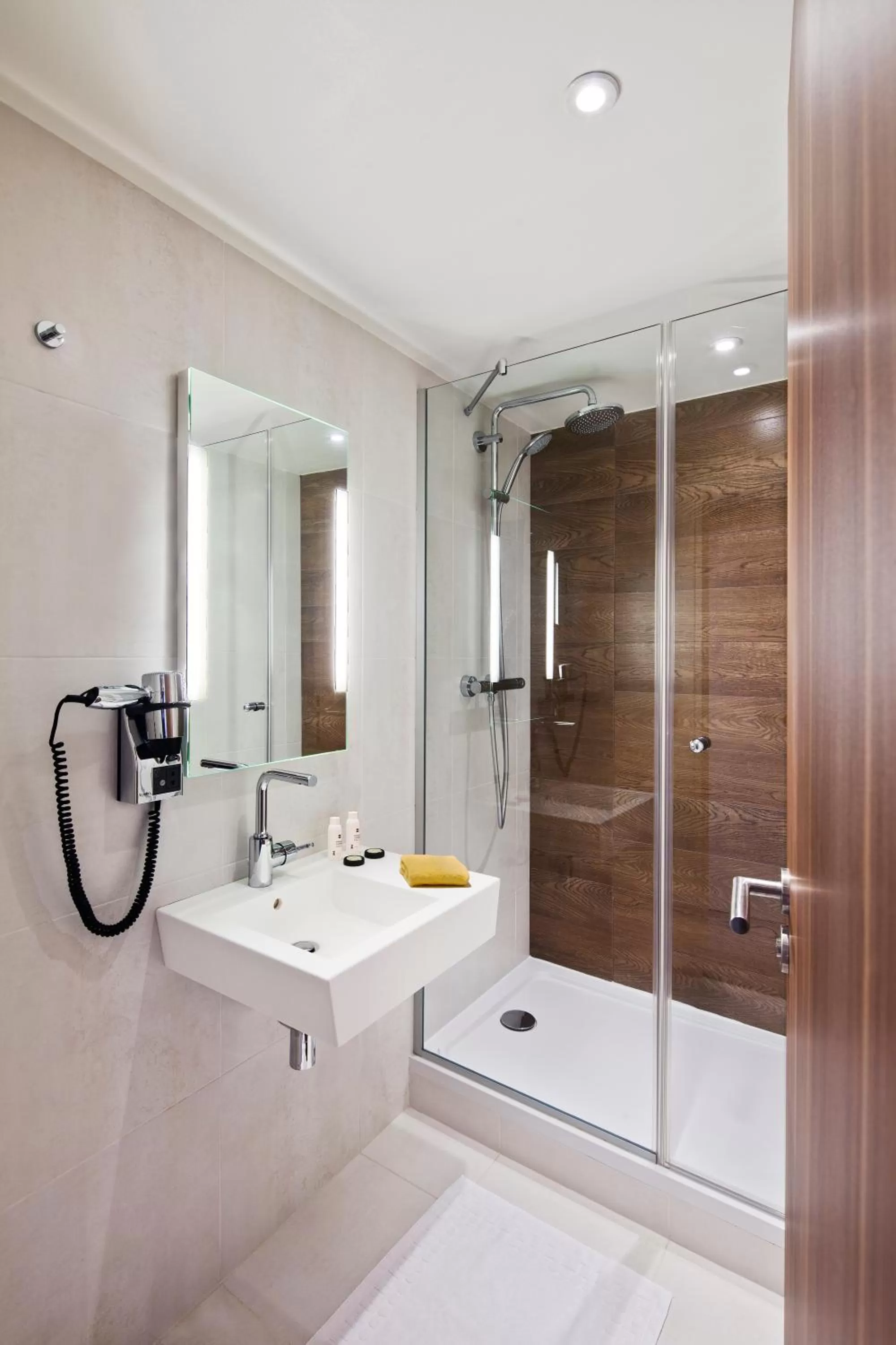 Bathroom in Best Western Plus 61 Paris Nation Hotel