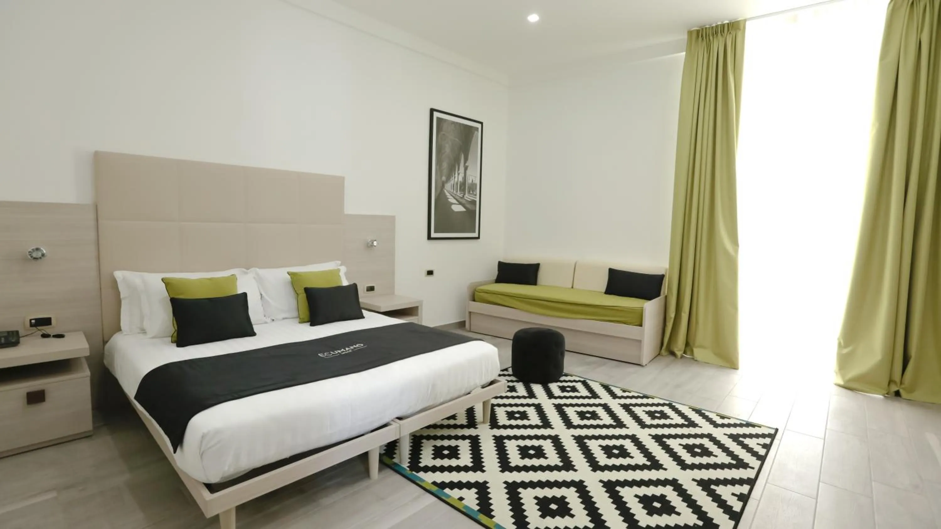 Bedroom, Bed in Ecumano Space