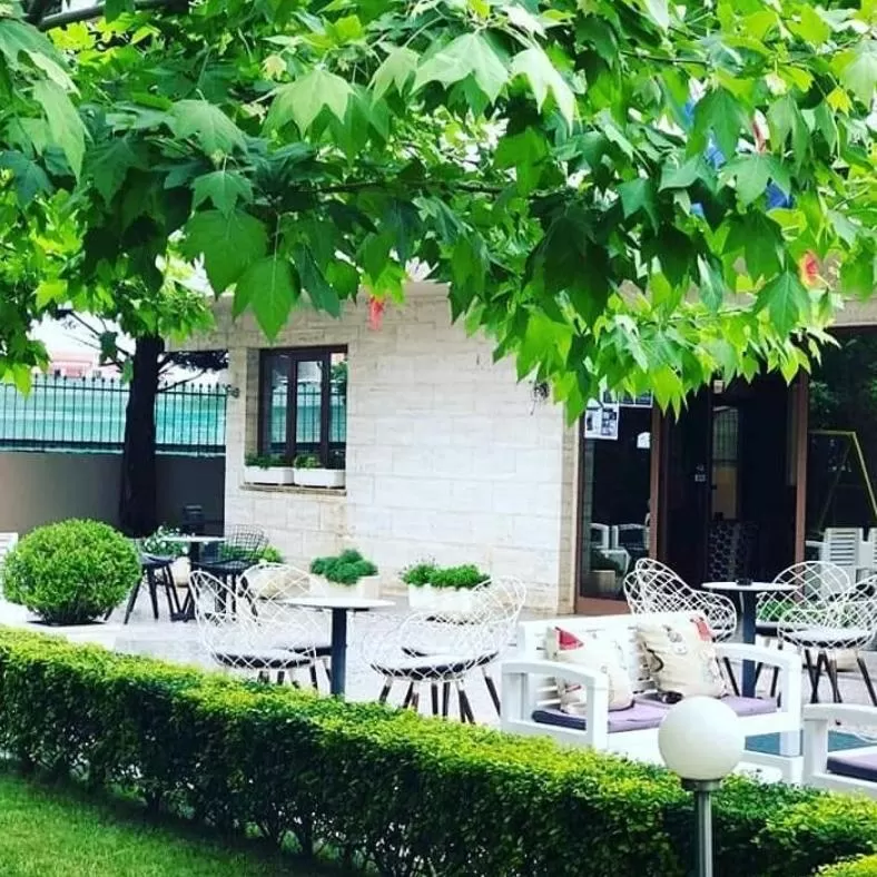 Hotel Ambasador Garden