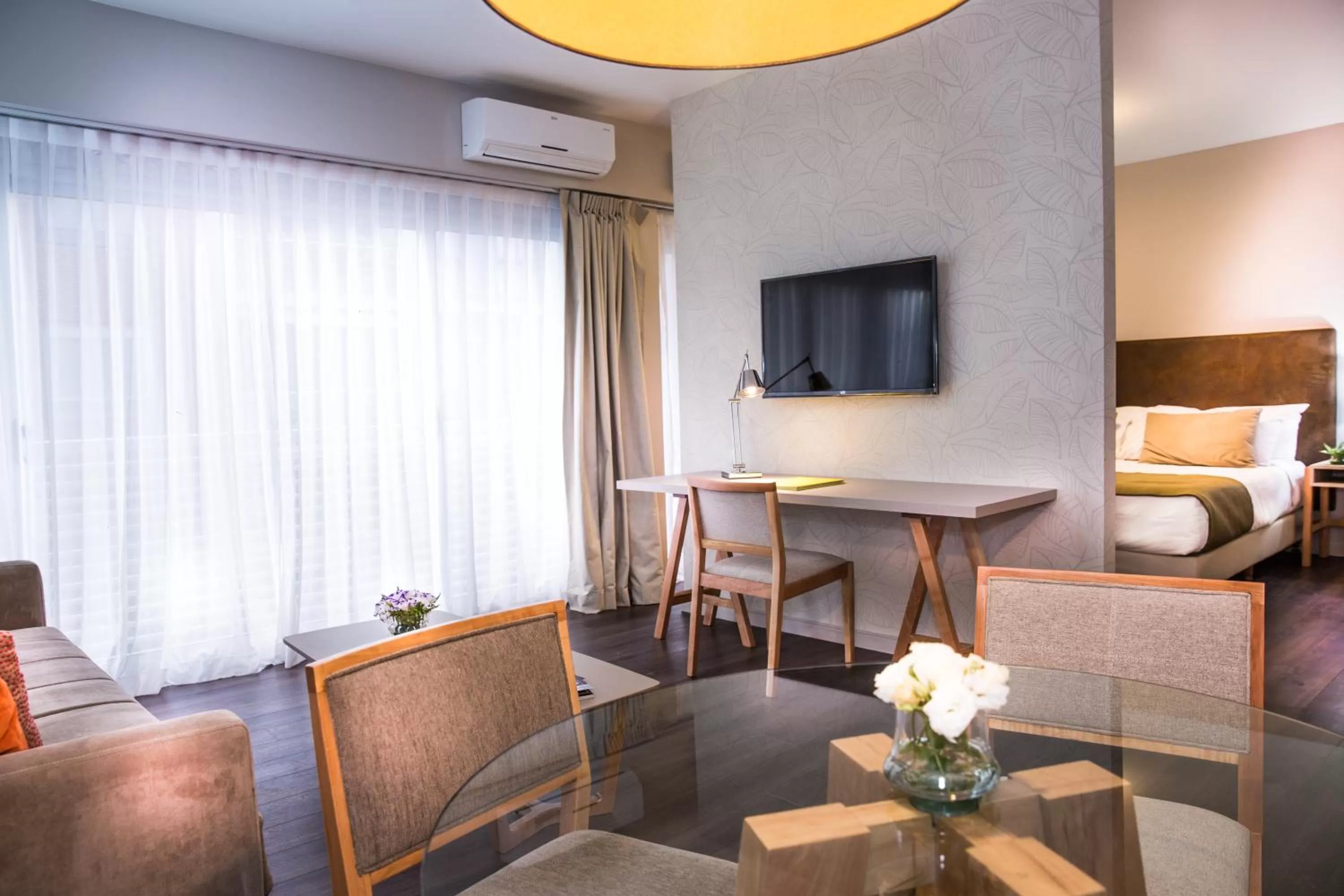 Communal lounge/ TV room, Bed in Dazzler by Wyndham Polo