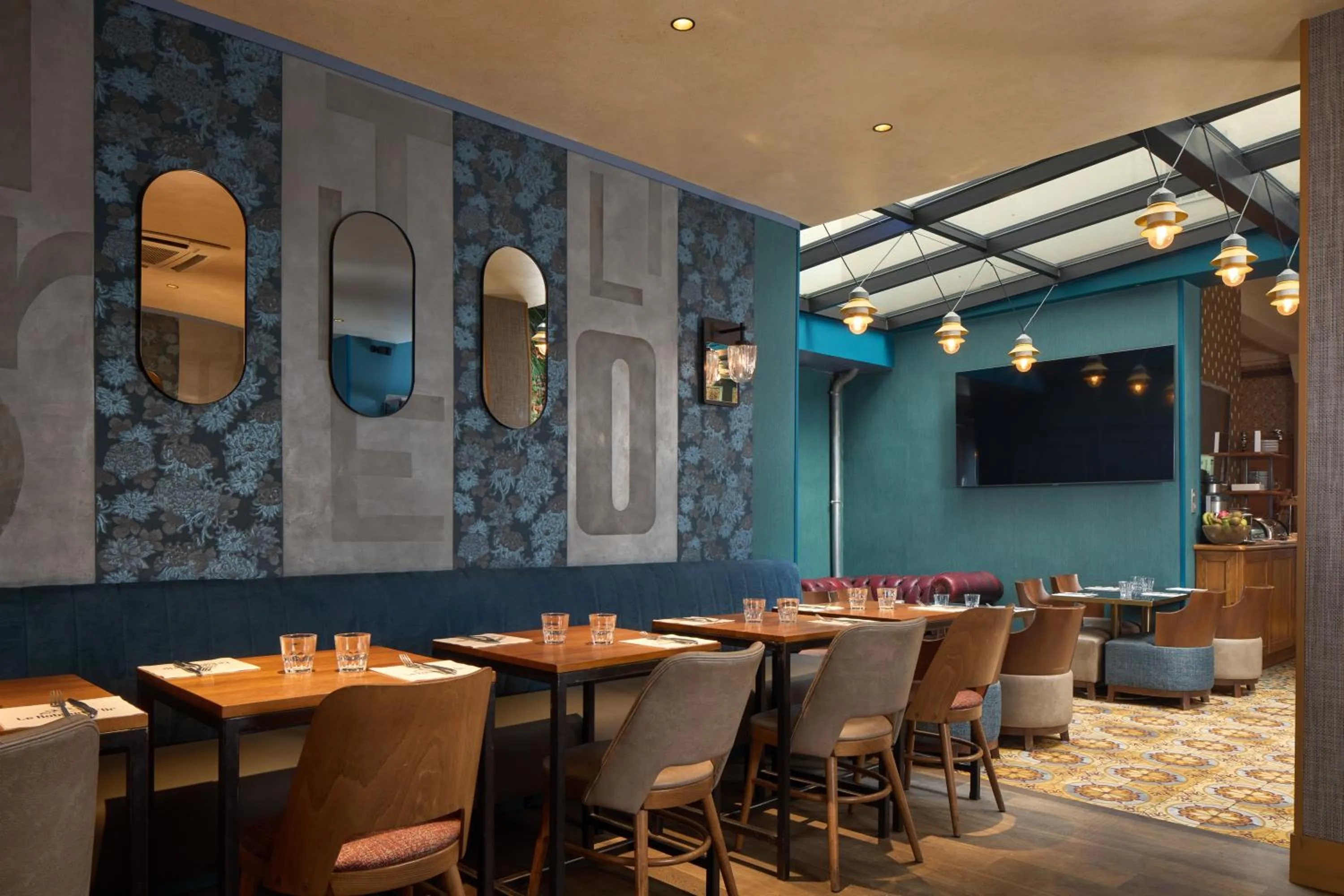 Restaurant/places to eat in Le Robinet d'Or Paris Canal Saint Martin