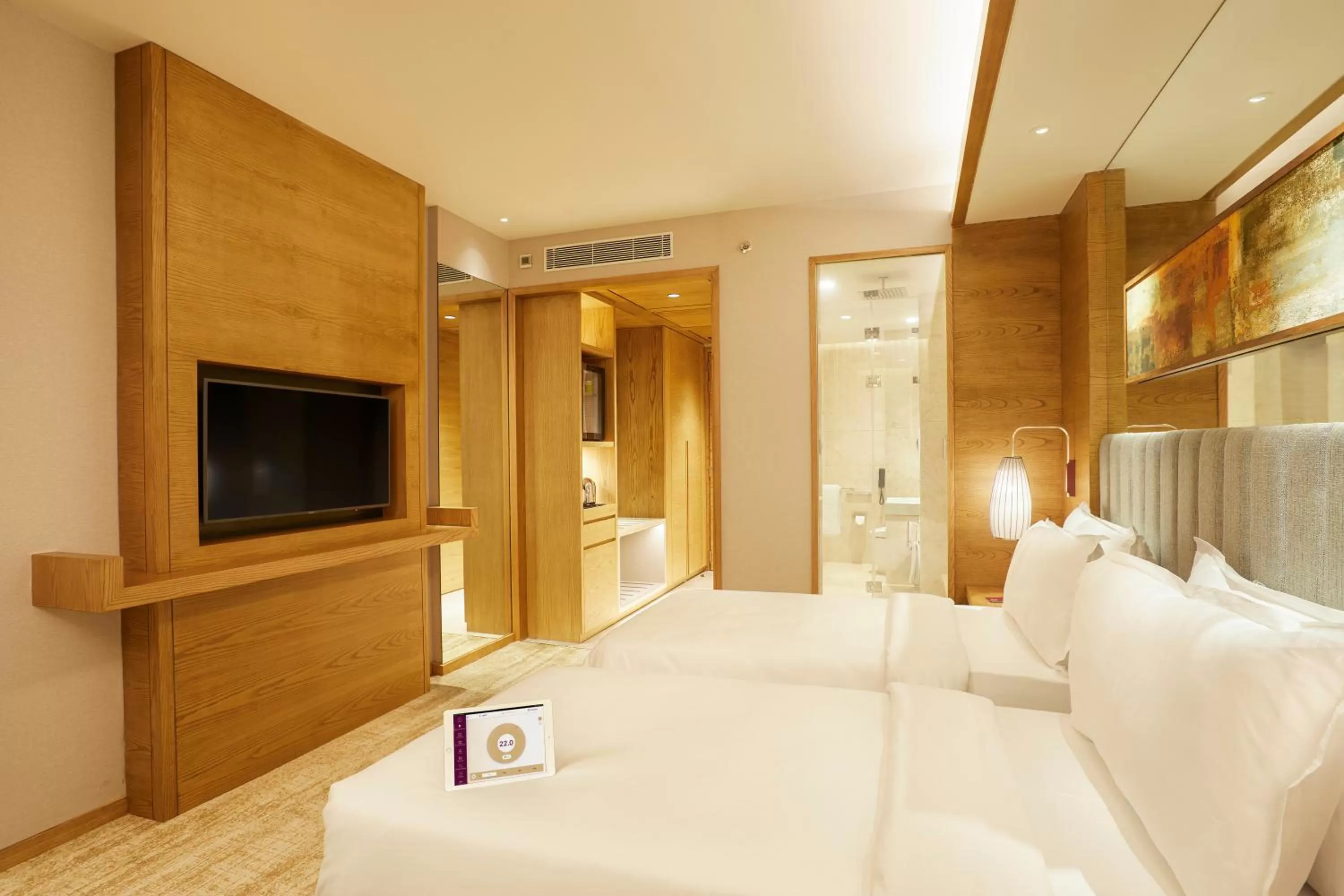 Photo of the whole room, Bed in The Residency Towers