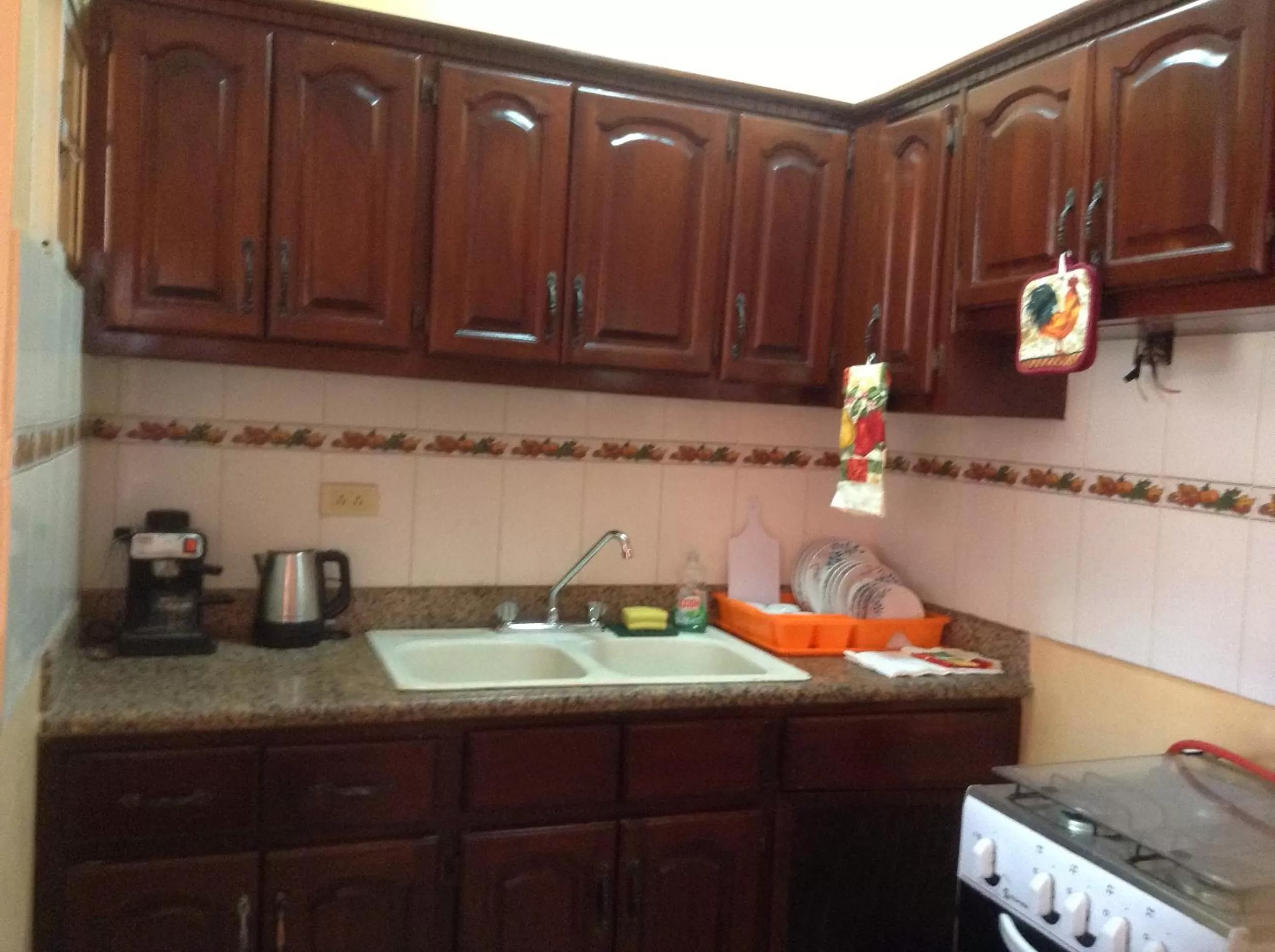 Kitchen/Kitchenette in White Sands shared apartments