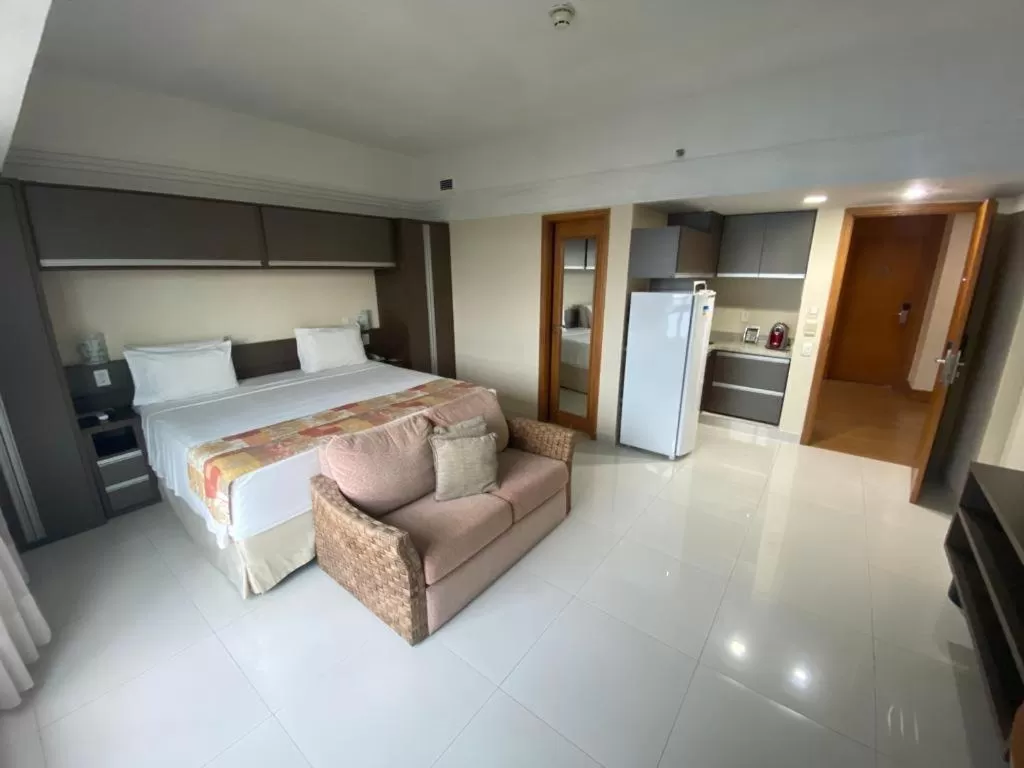 Photo of the whole room in Tropical Executive Hotel