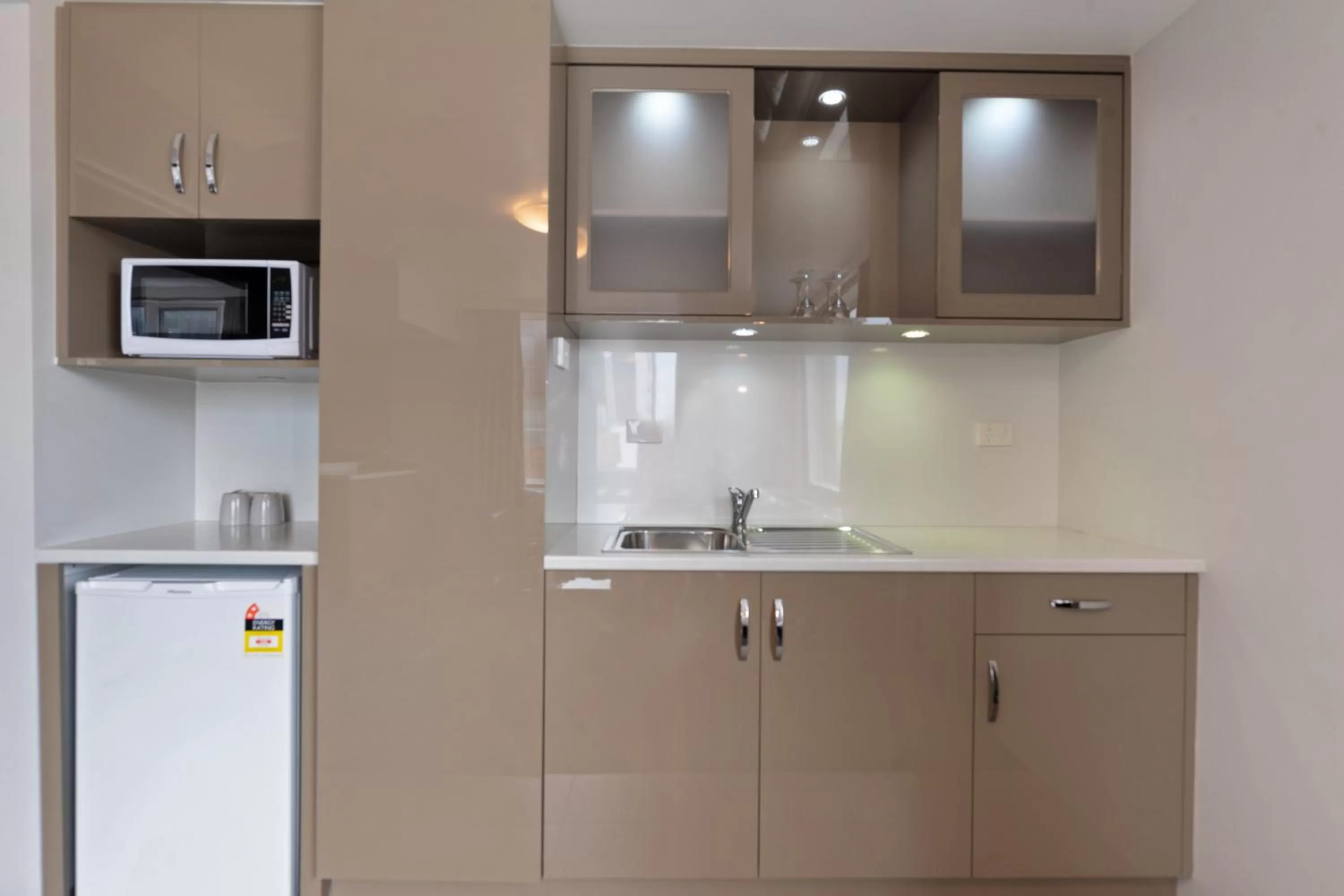 Kitchen or kitchenette in Allurity Hotel