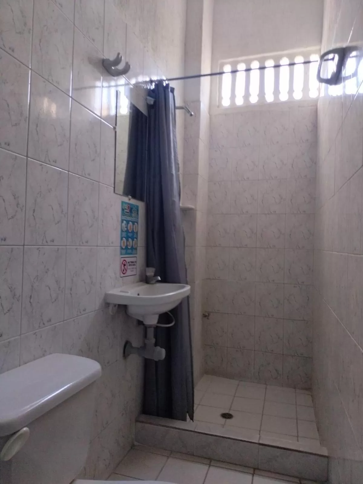 Shower in Hotel Las Vegas by CMS hotels