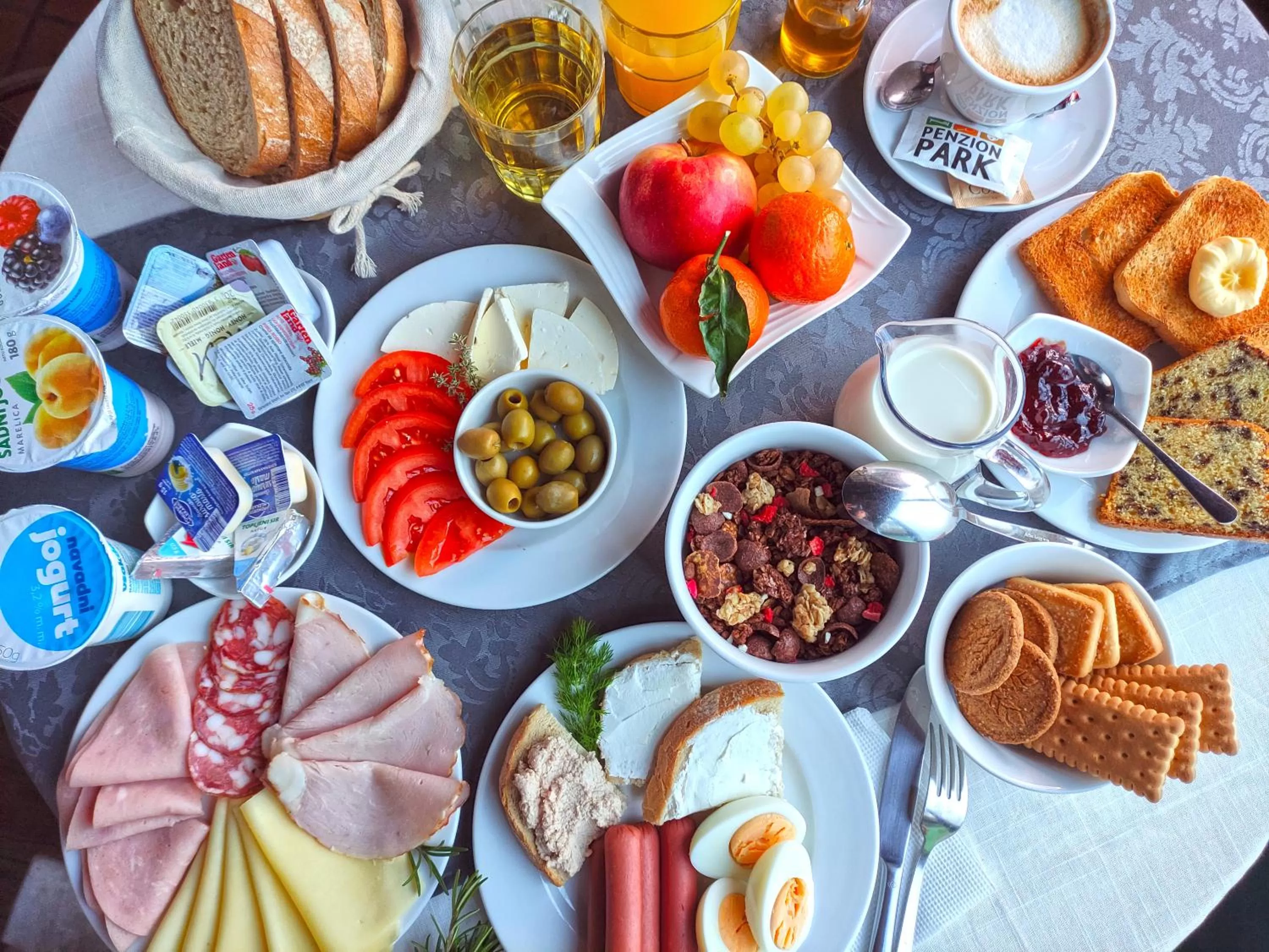 Breakfast in Penzion Park