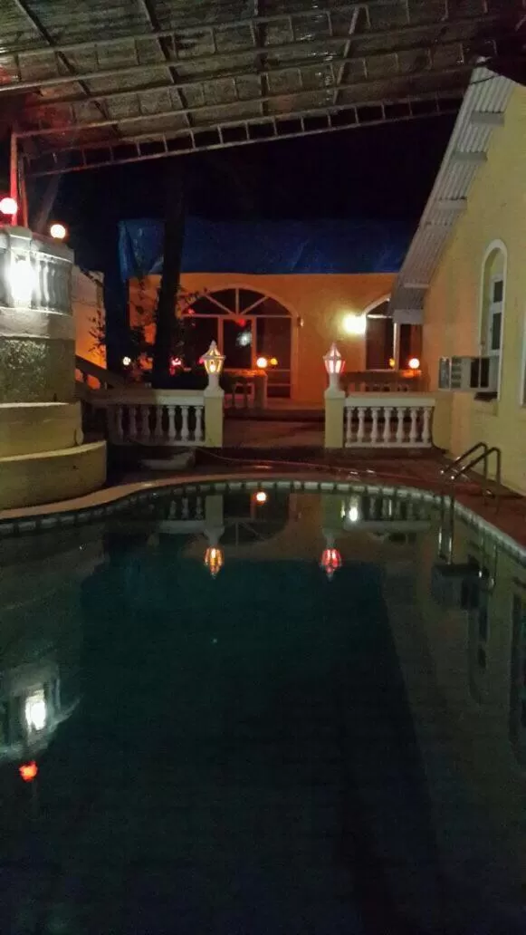 Swimming Pool in The Wayside Inn