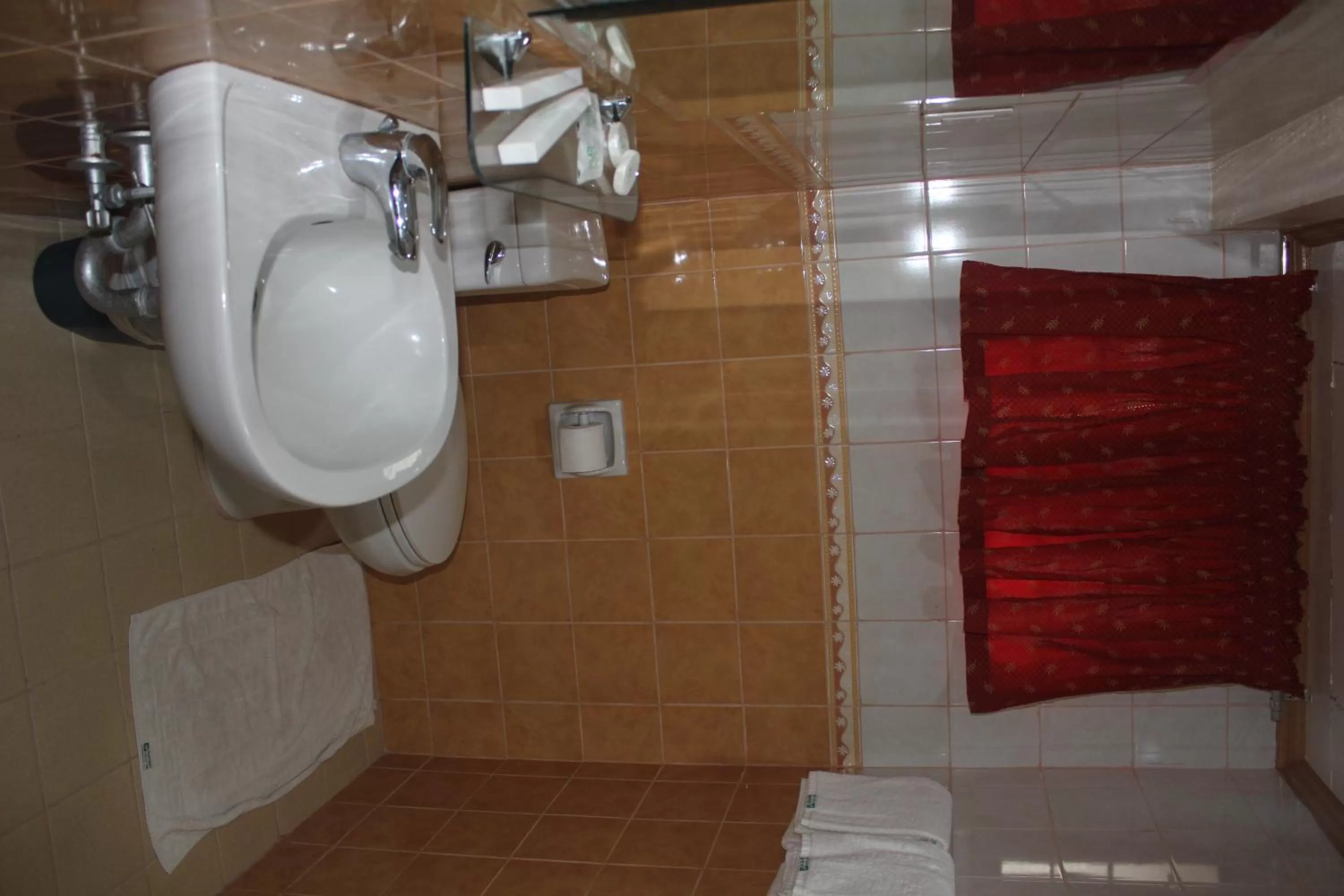 Bathroom in Elegant Circle Inn