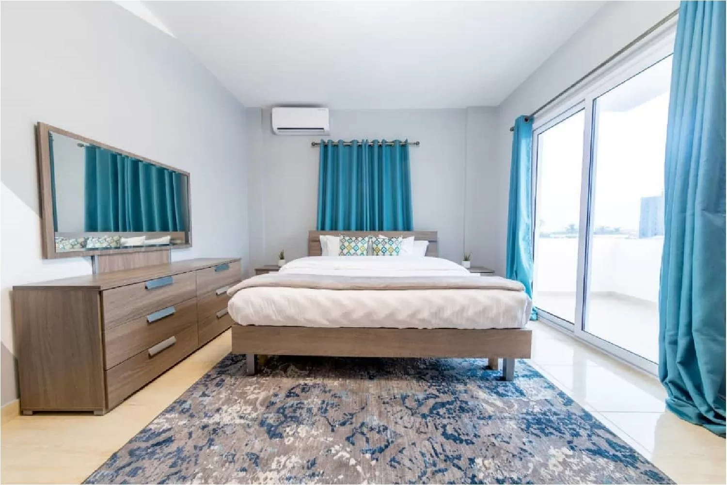 Bedroom, Bed in Montecito Apartments