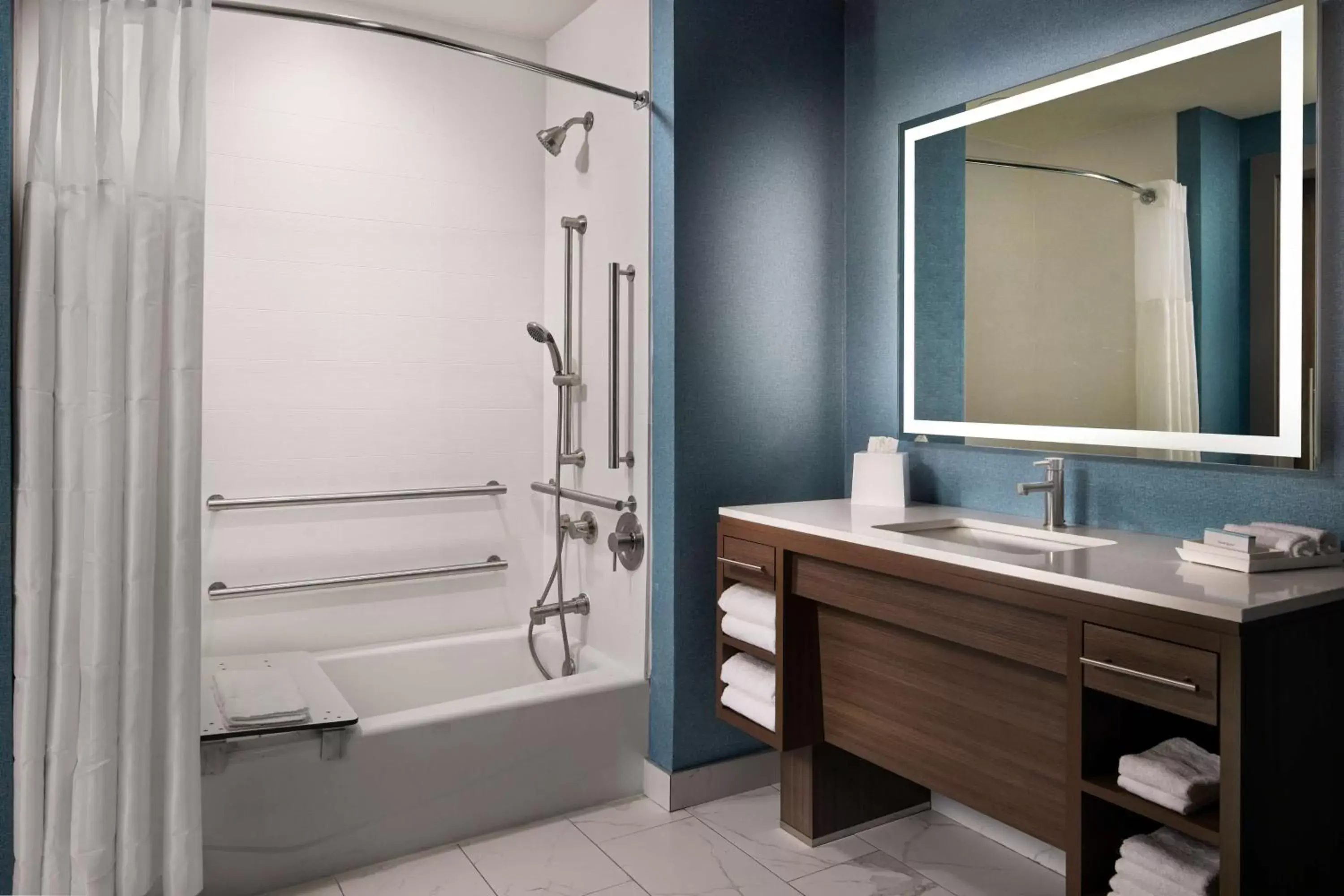 Queen Suite - Mobility and Hearing Access Tub/Non-Smoking in Home2 Suites By Hilton Bend, Or Queen Suite - Mobility and Hearing Access Tub/Non-Smoking in Home2 Suites By Hilton Bend, Or